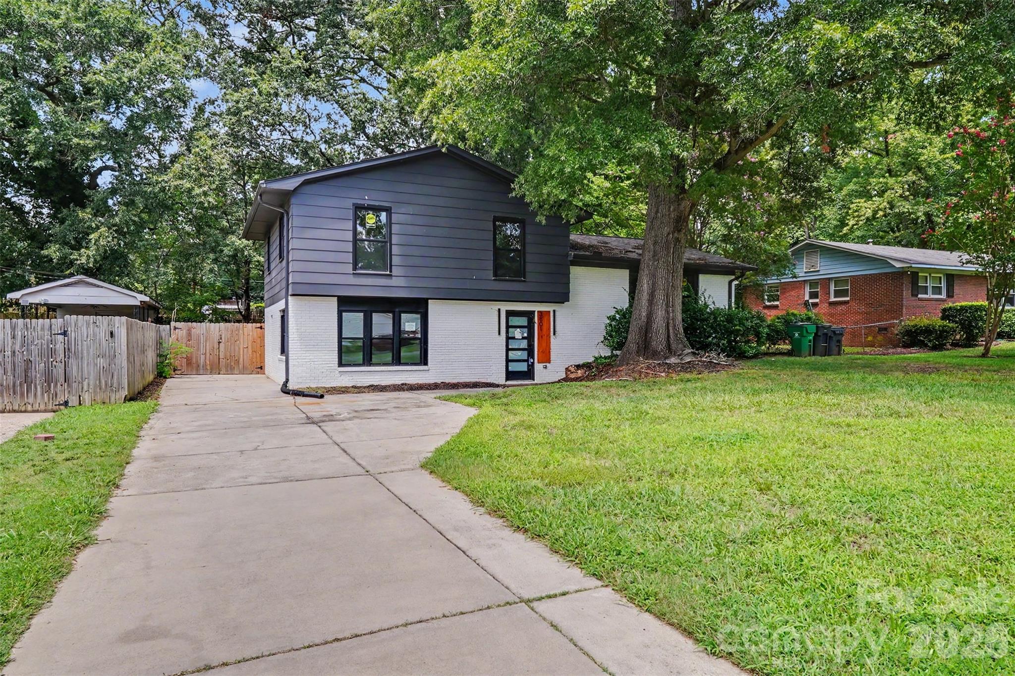 3801 Woodleaf Road Property Photo 29