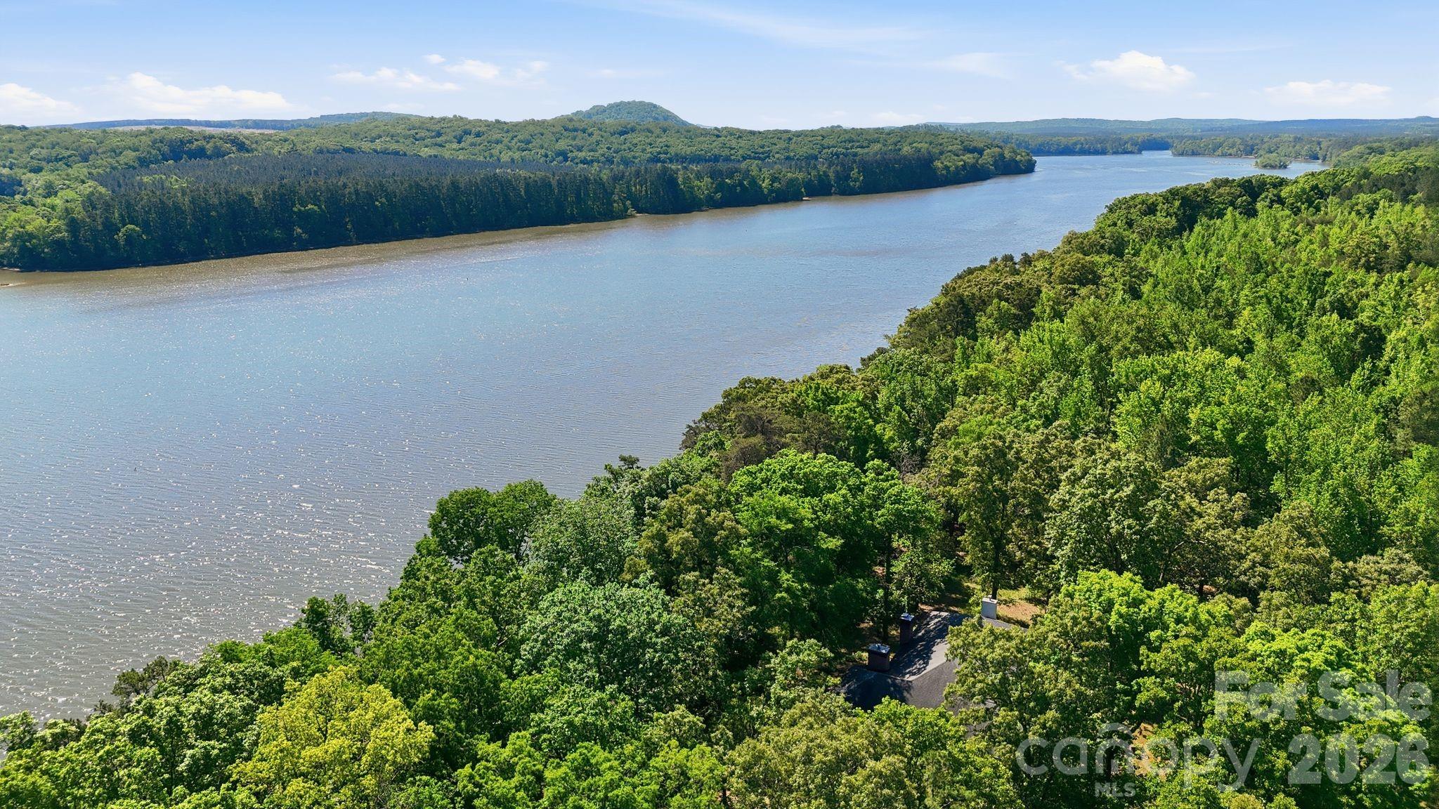 2275 River Road Property Photo 5
