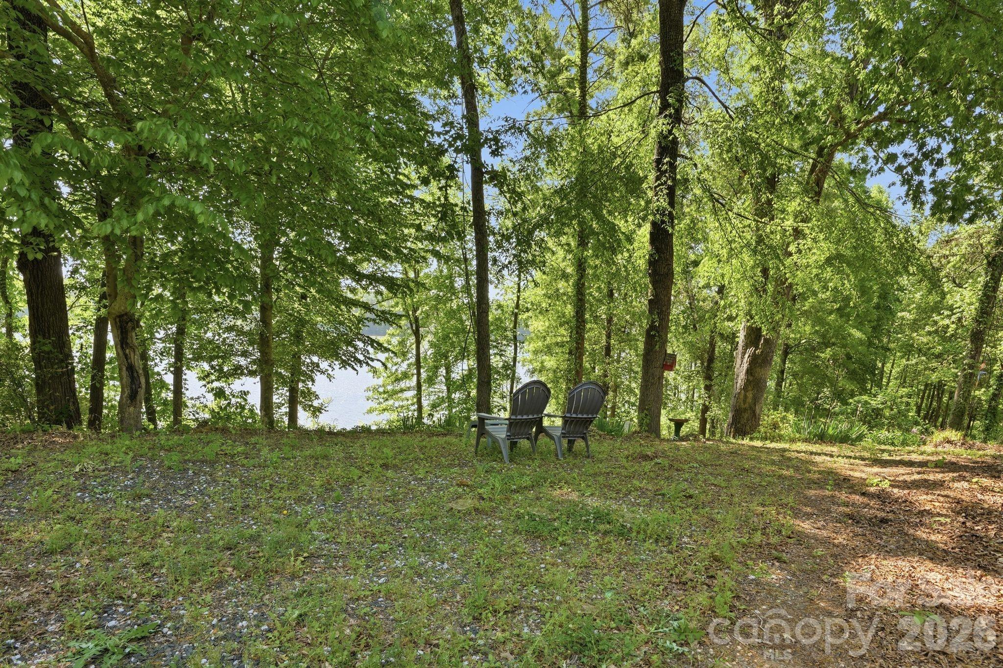 2275 River Road Property Photo 8