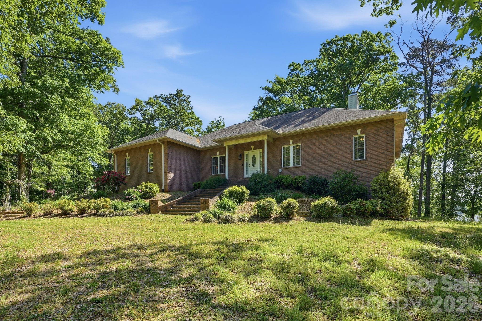 2275 River Road Property Photo 10