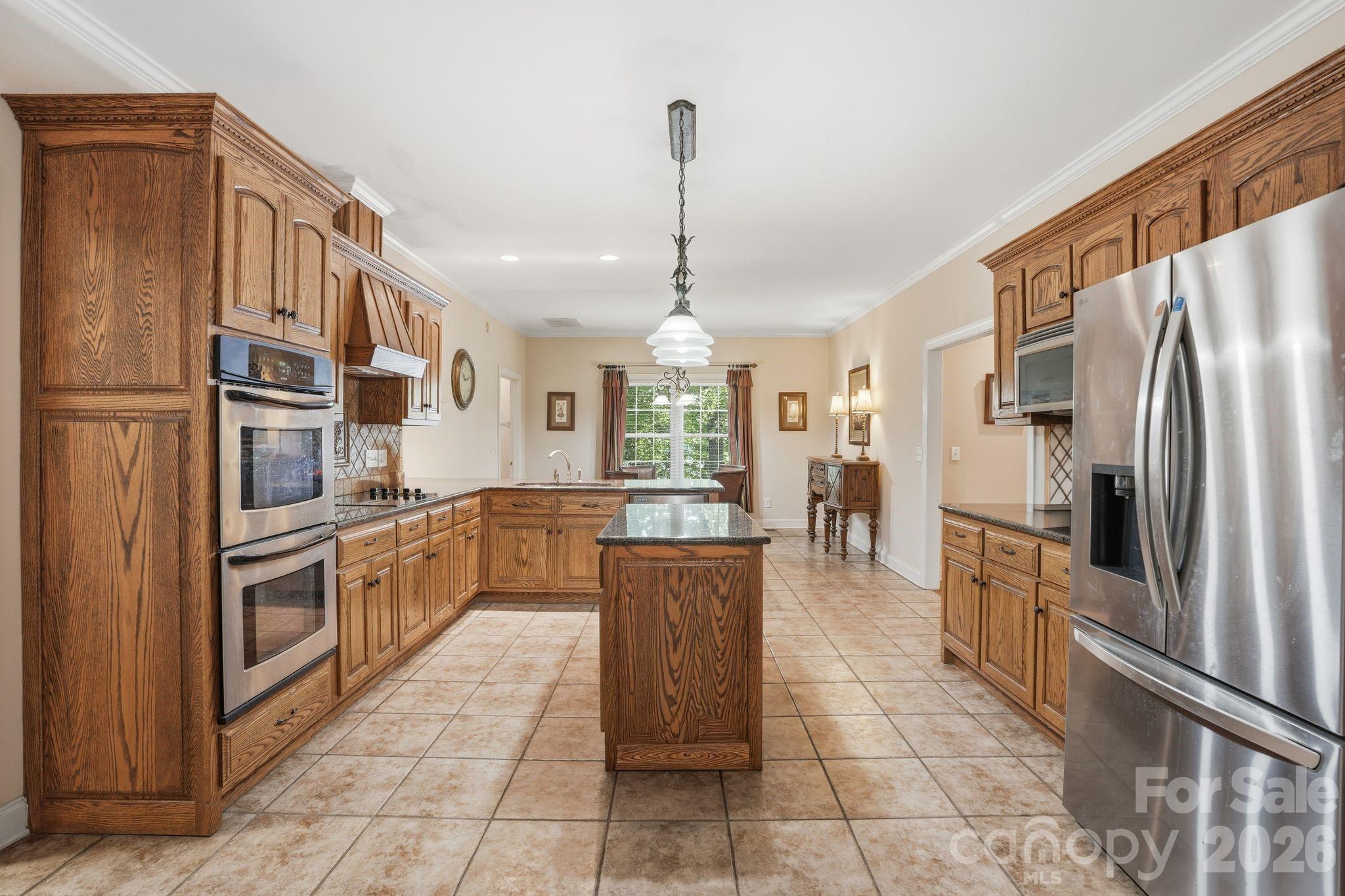 2275 River Road Property Photo 16