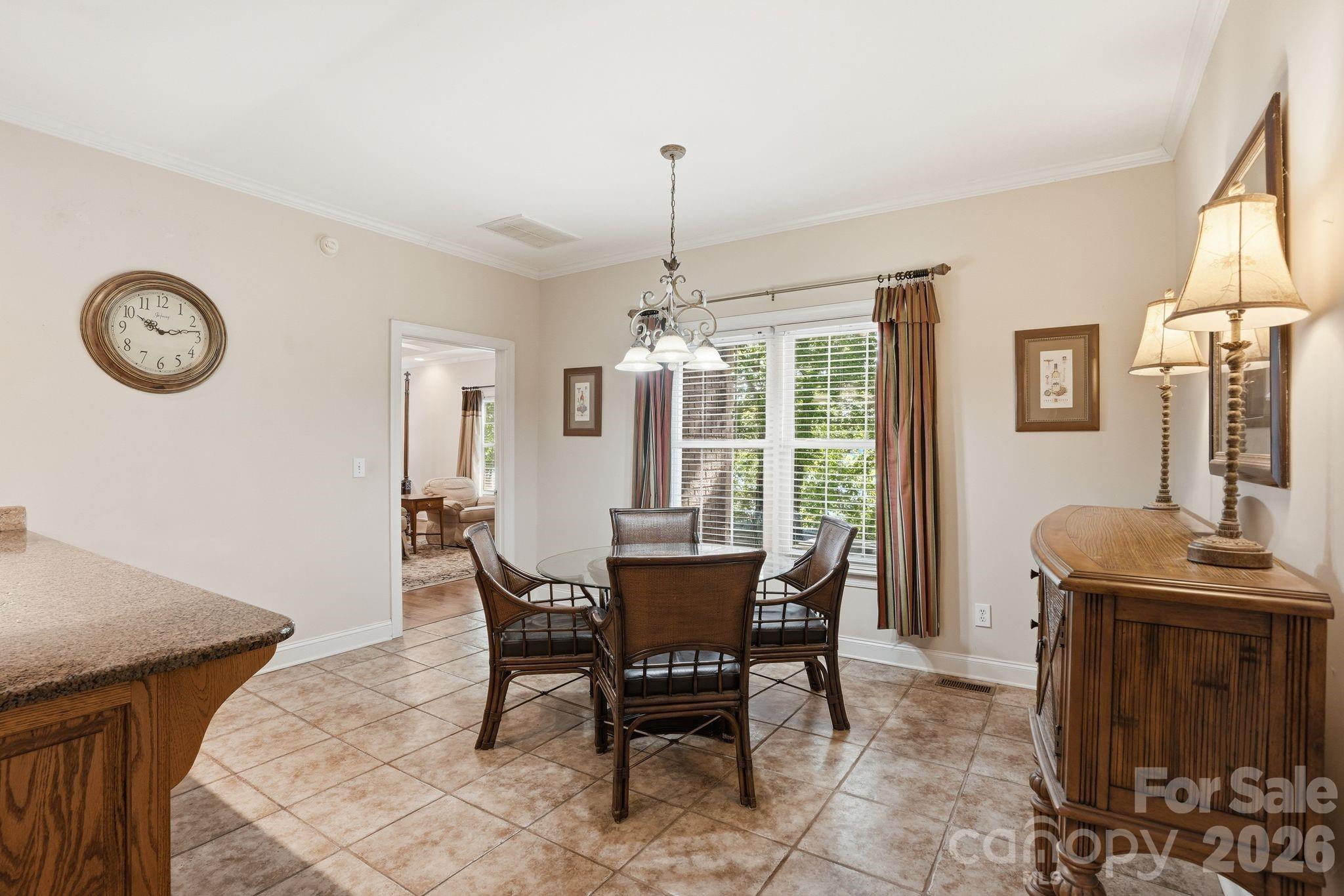 2275 River Road Property Photo 17