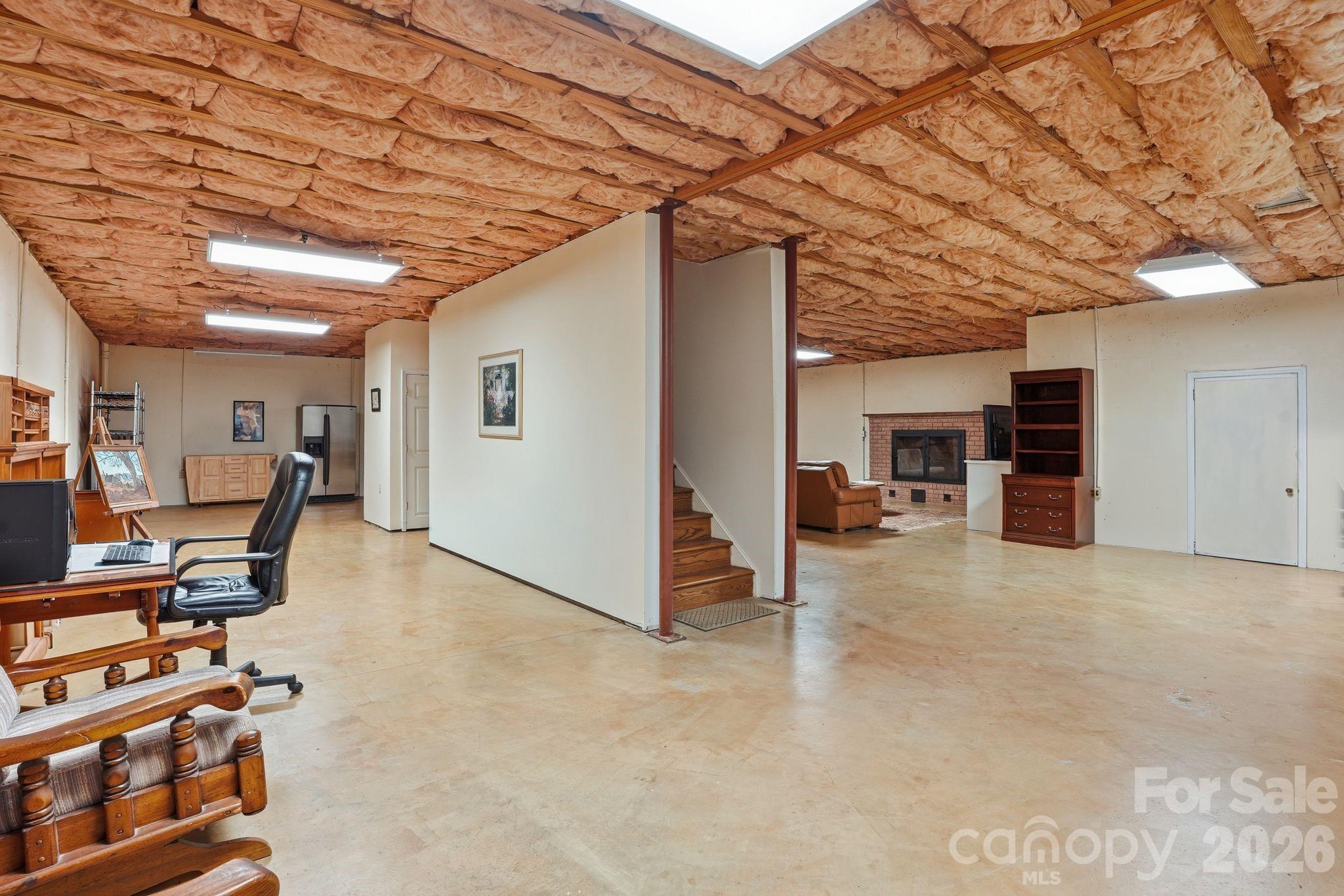 2275 River Road Property Photo 33