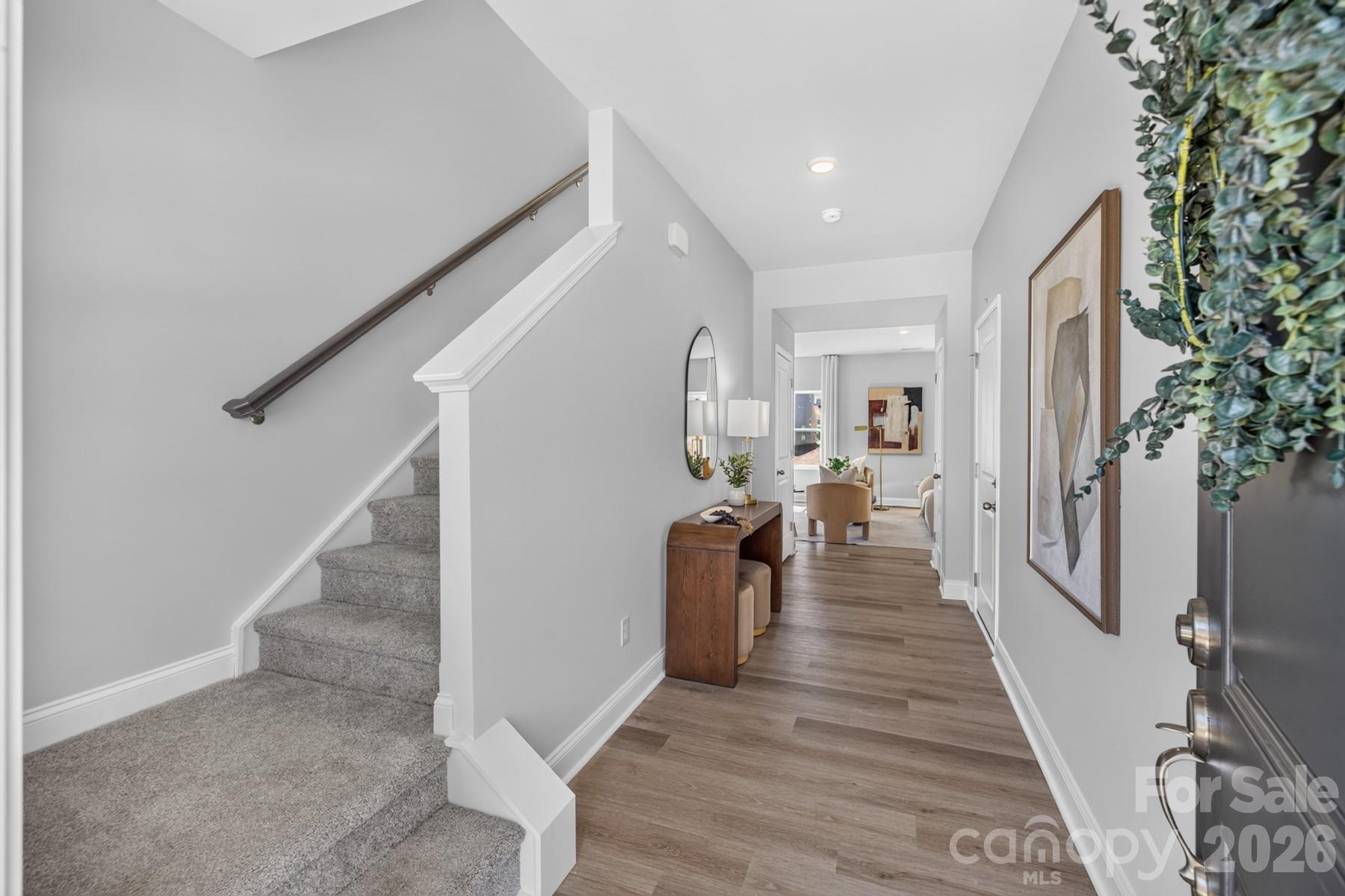 1039 Rocking Horse Road Property Photo 10
