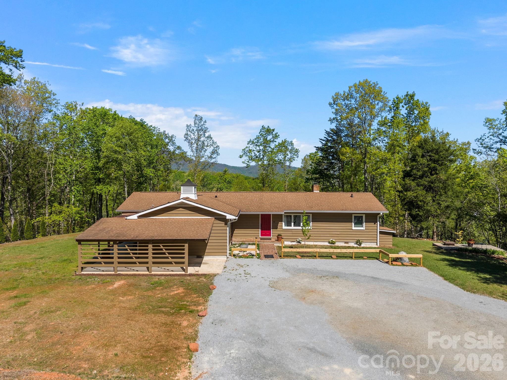 110 Persimmon Hill Court Property Photo 1