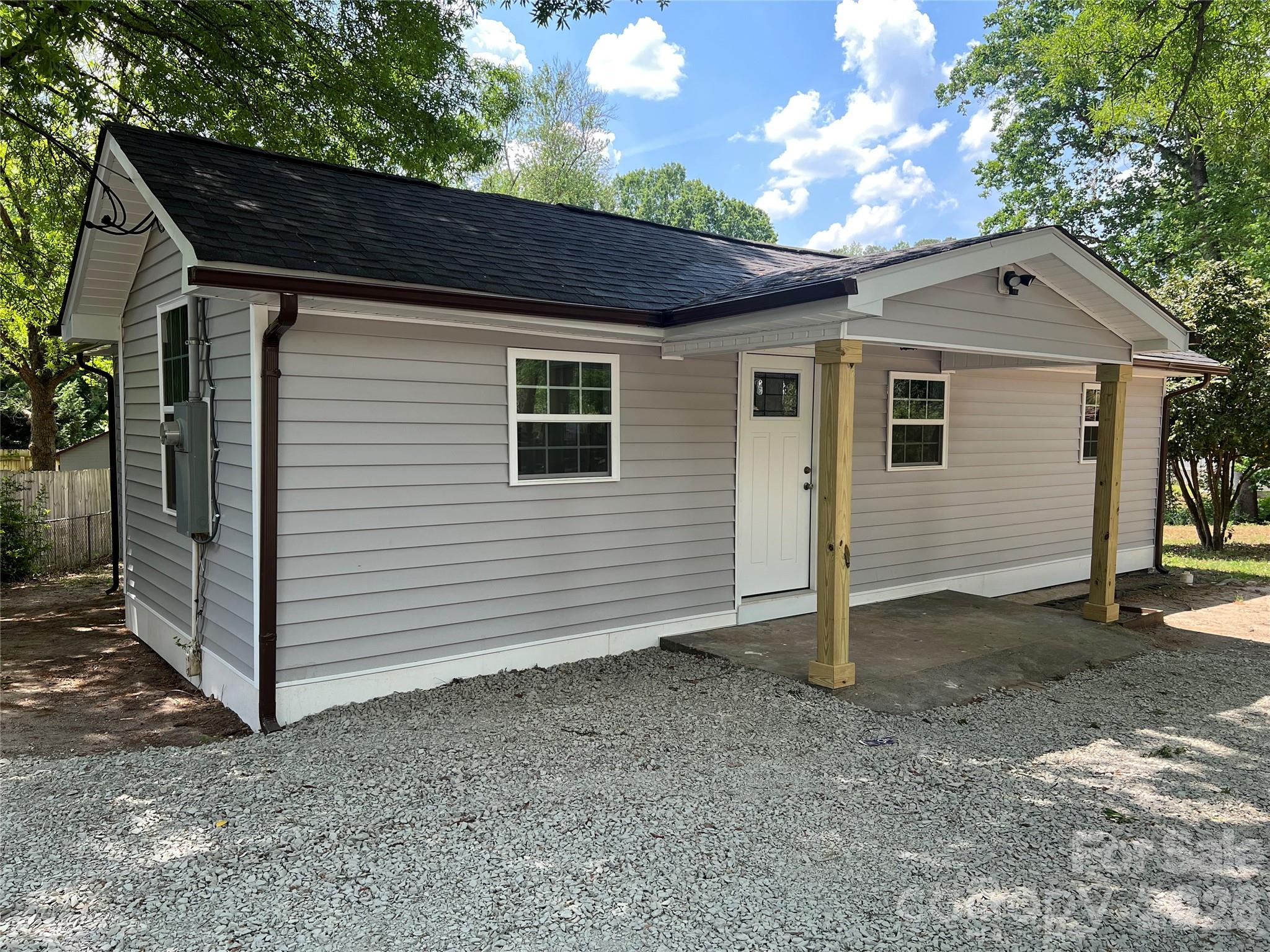 511 Murphy Street Property Photo 2