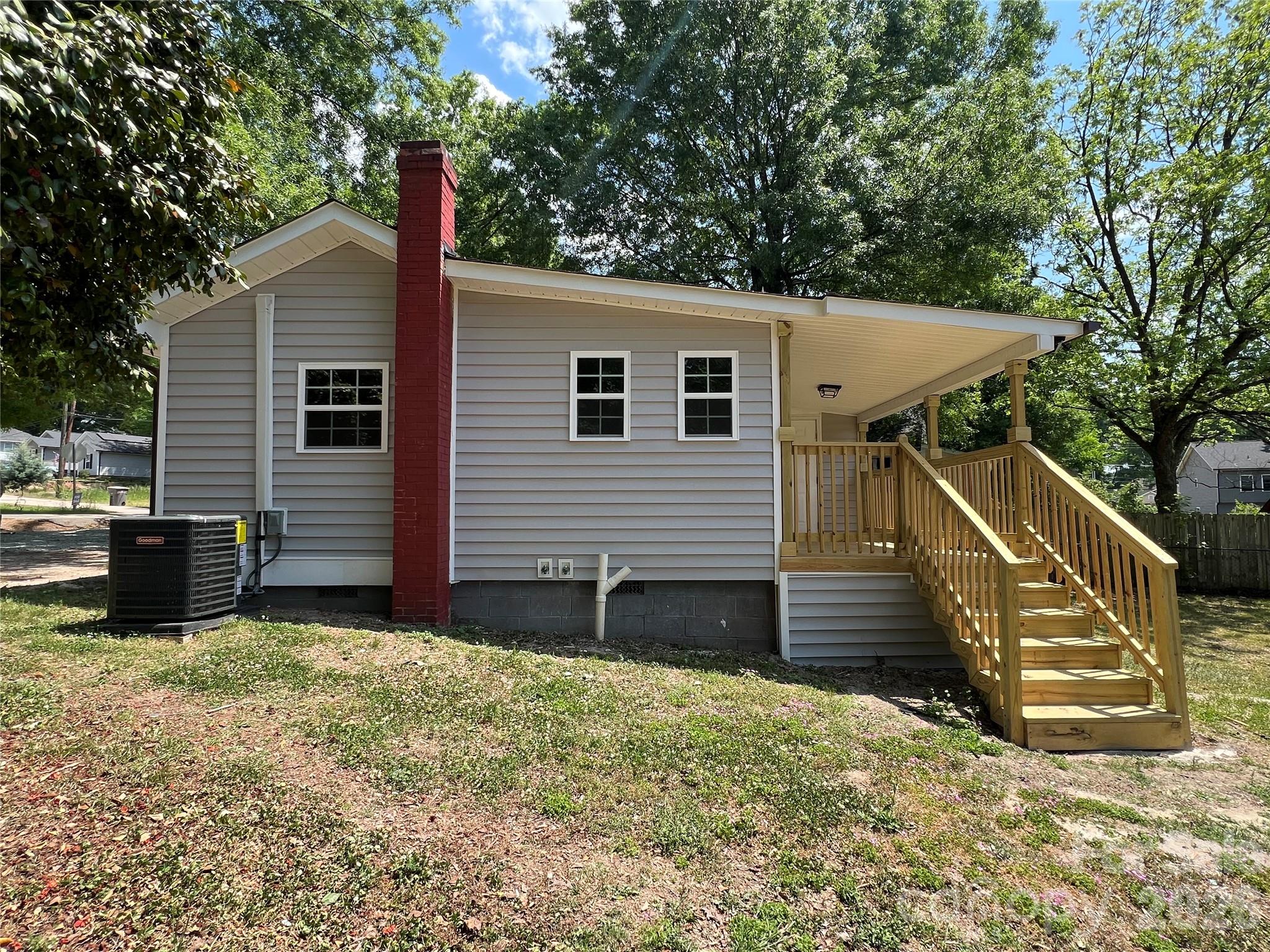 511 Murphy Street Property Photo 6
