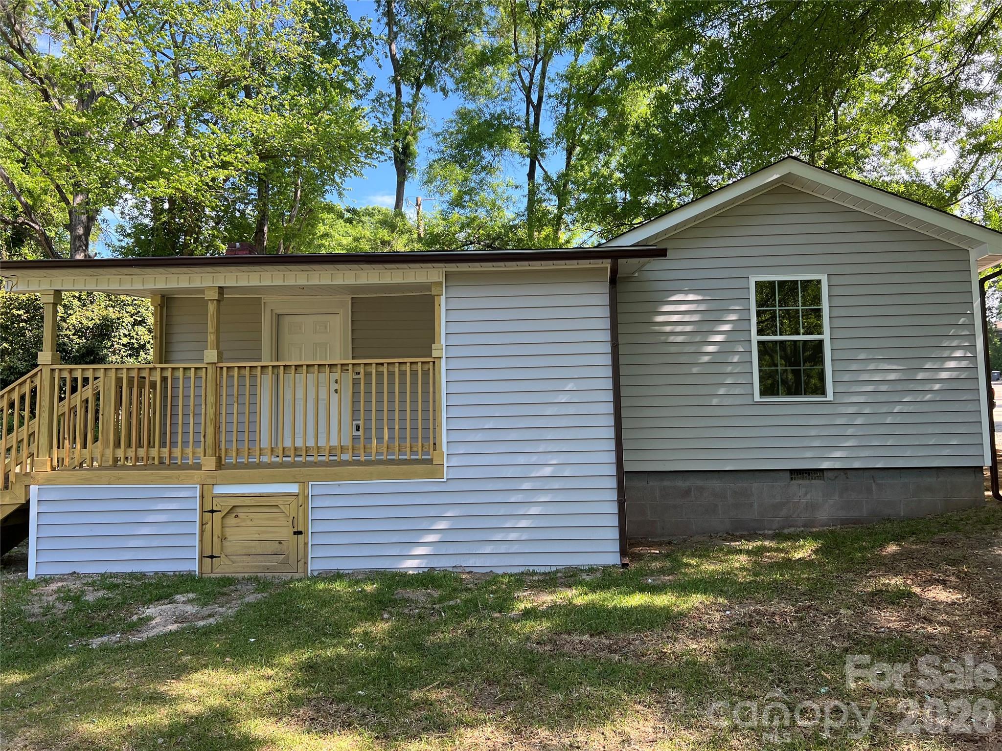 511 Murphy Street Property Photo 9