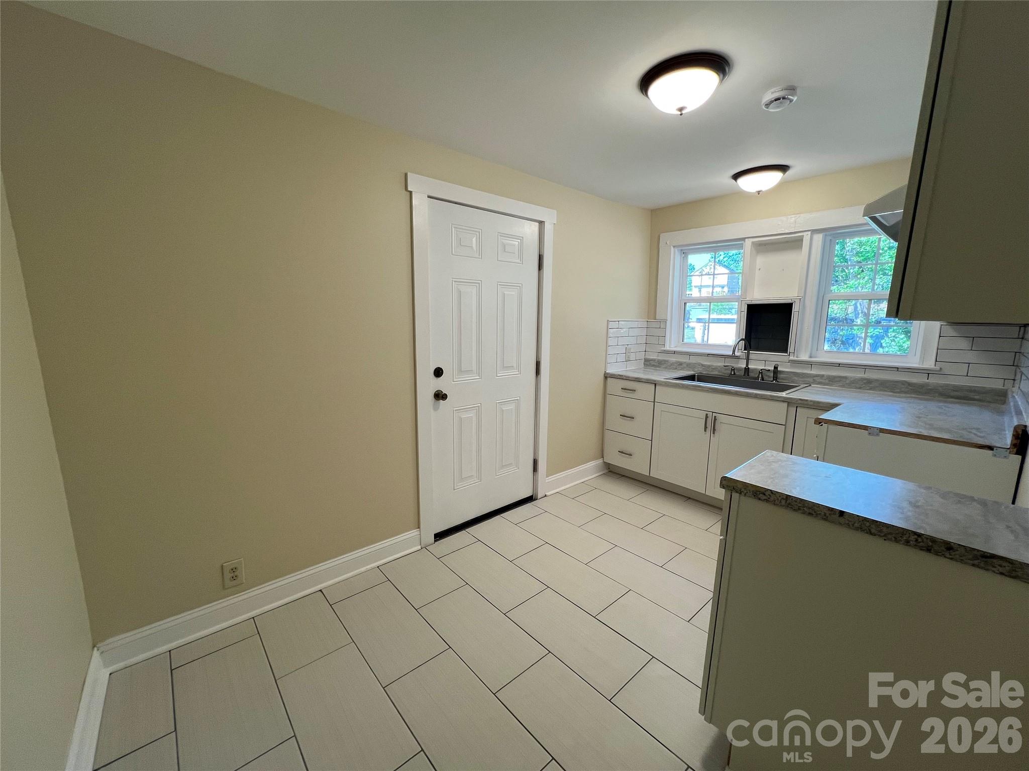 511 Murphy Street Property Photo 12