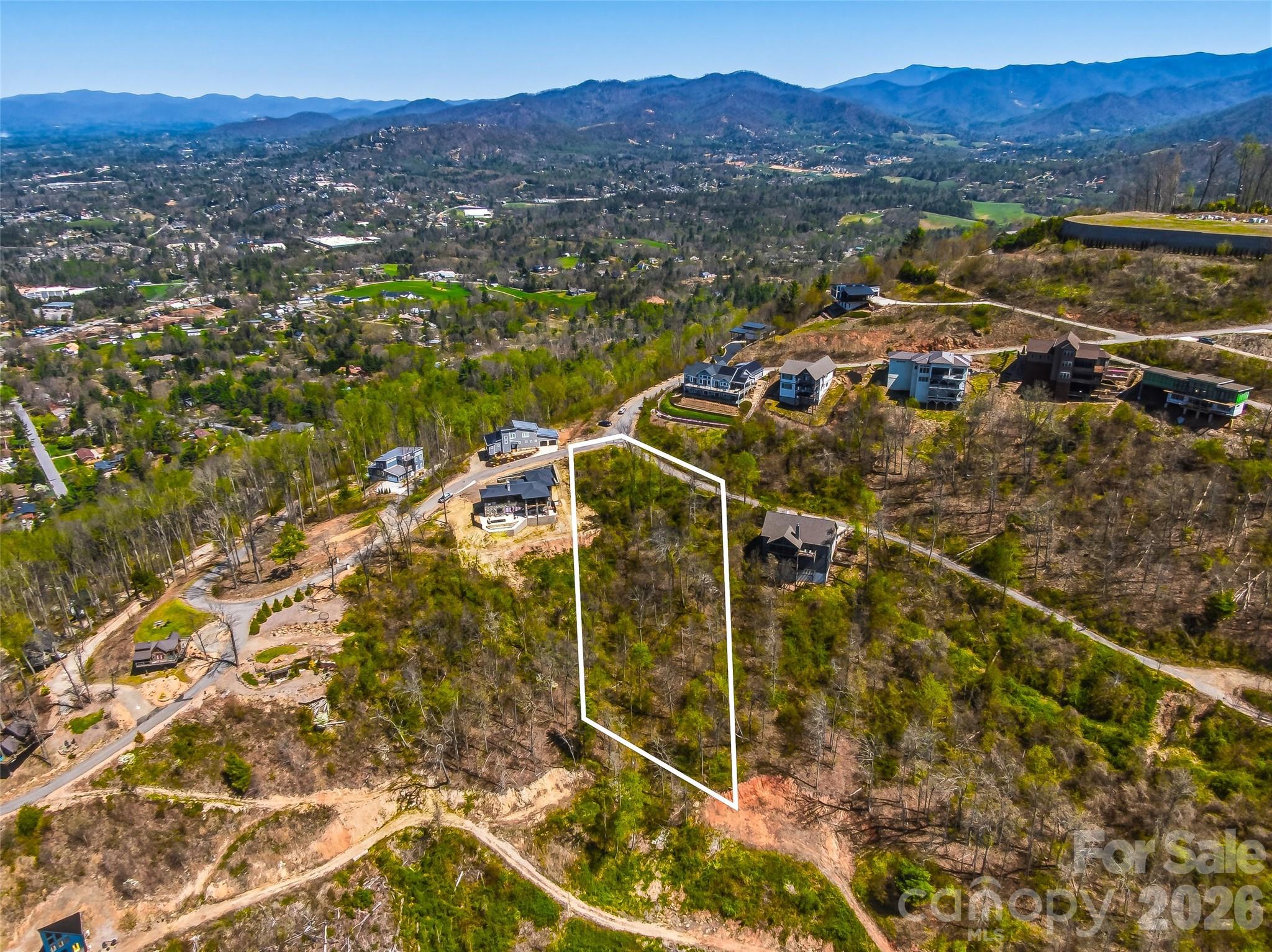 5 Soaring Hawk View 14 Property Photo 2