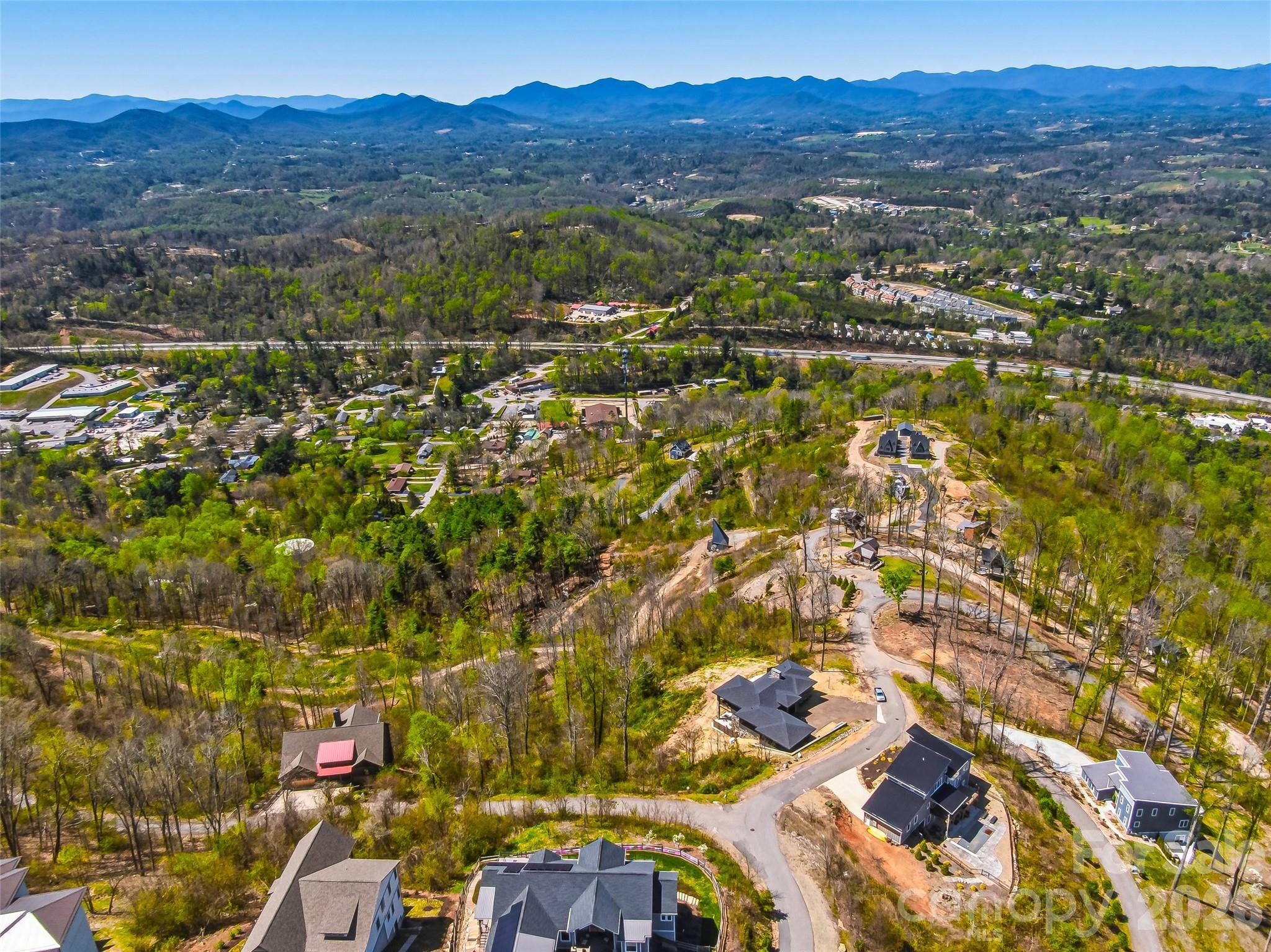 5 Soaring Hawk View 14 Property Photo 10