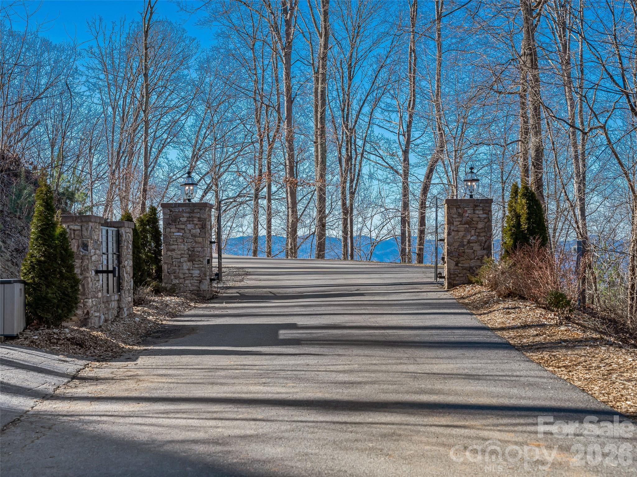 5 Soaring Hawk View 14 Property Photo 29
