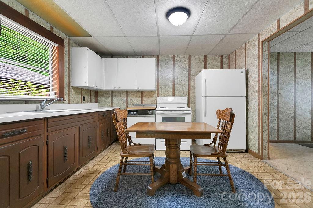 520 Blythe Road Property Photo 11