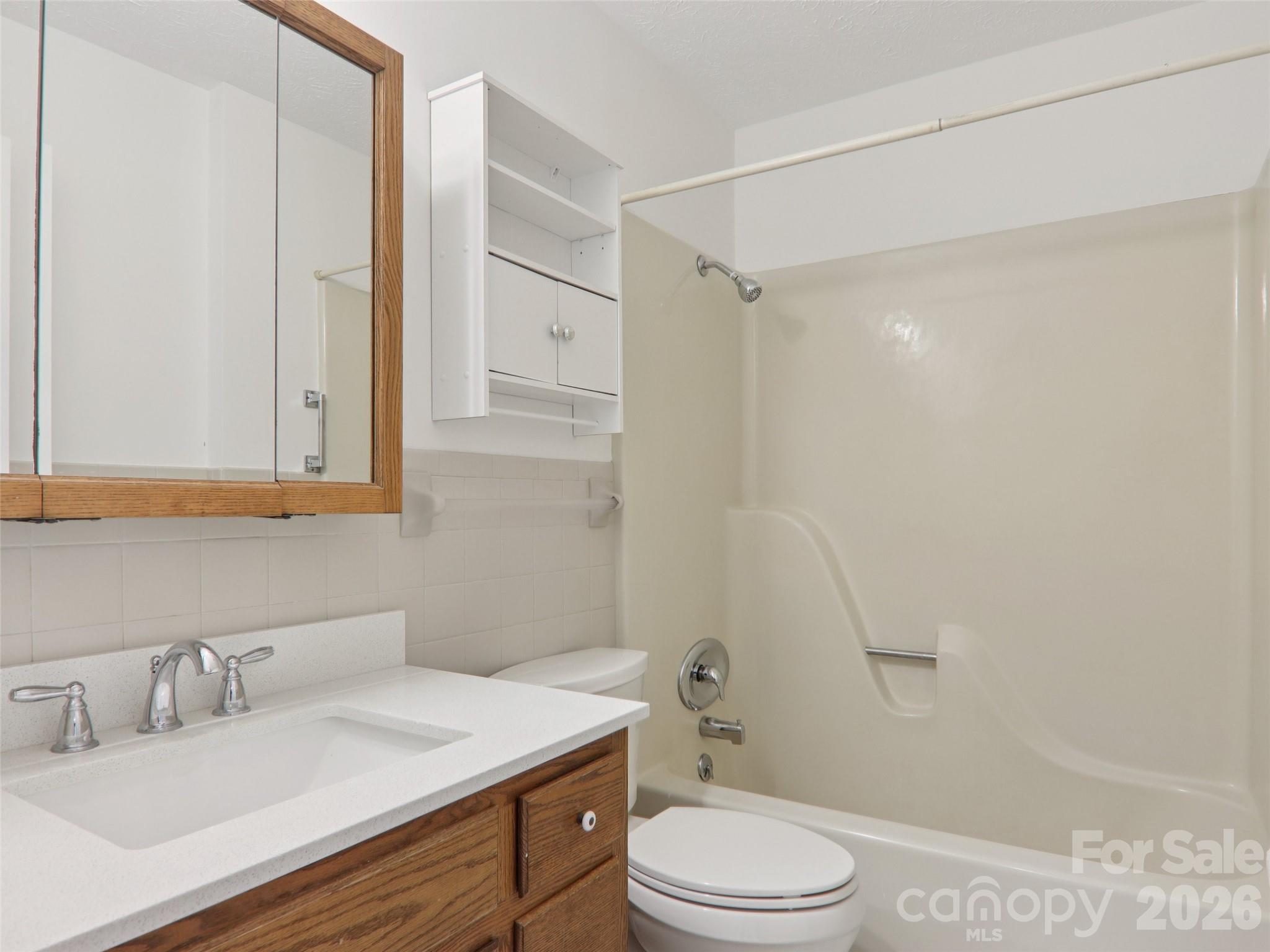 927 Ladson Road Property Photo 28