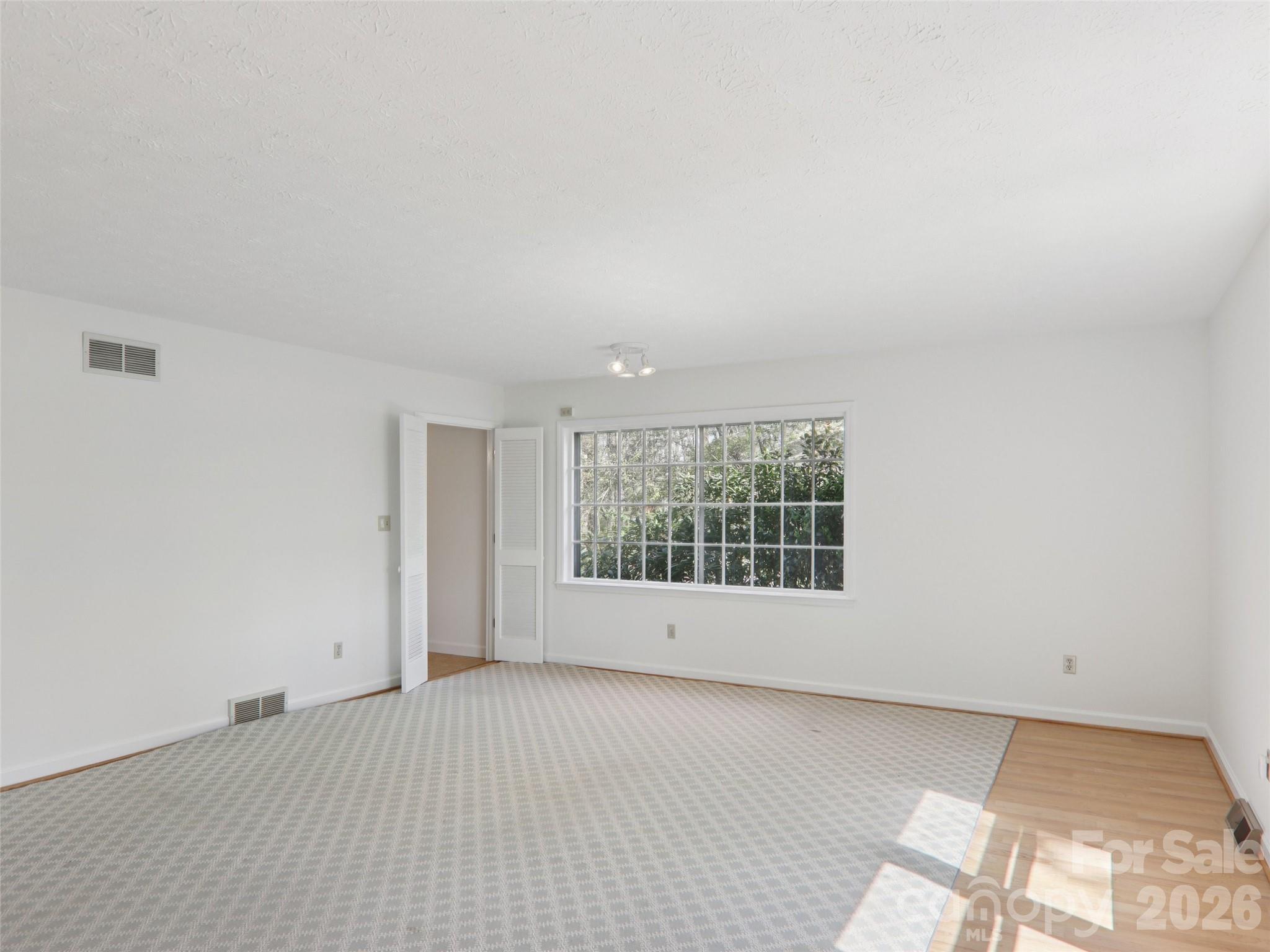 927 Ladson Road Property Photo 35
