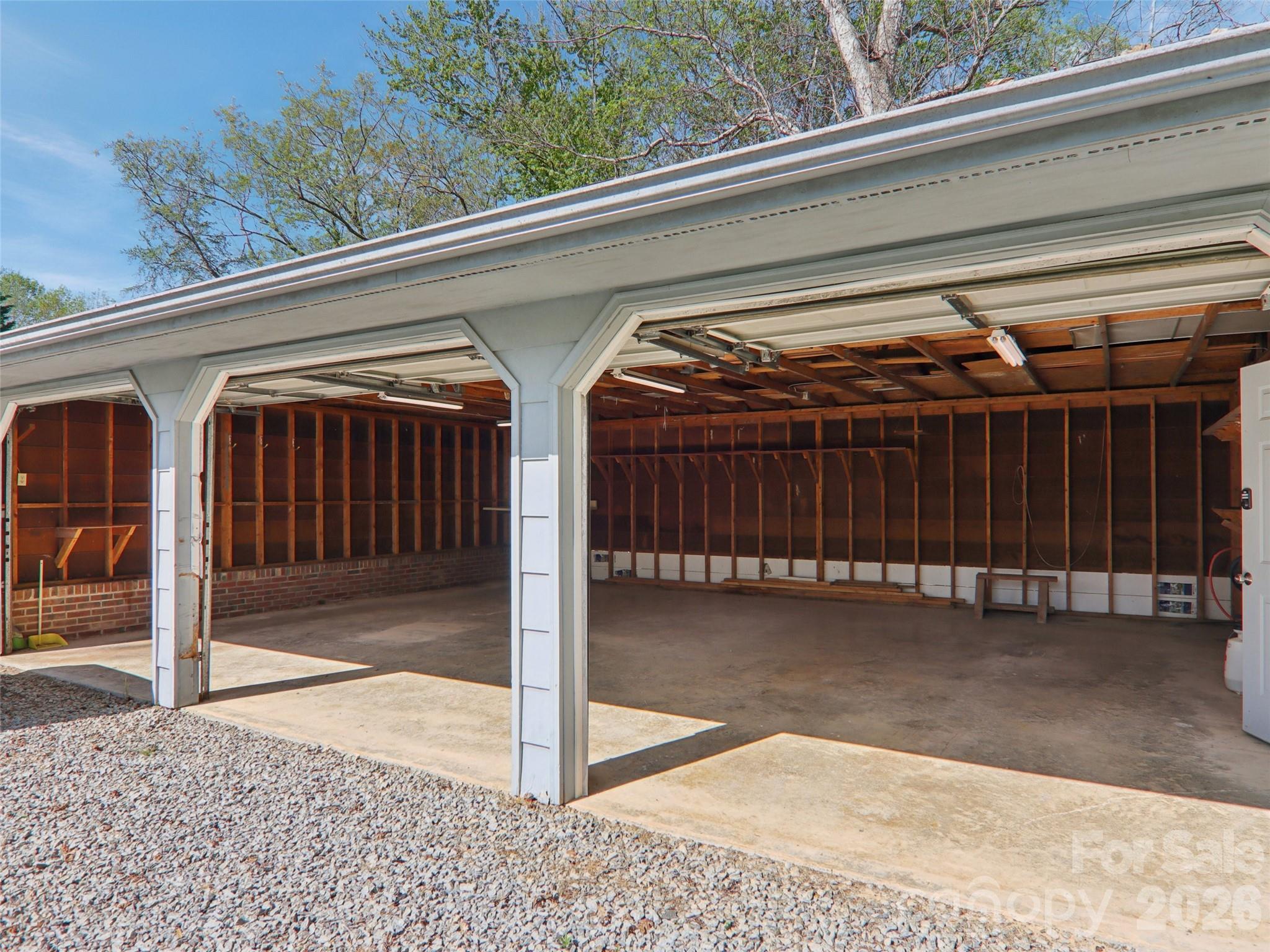 927 Ladson Road Property Photo 40