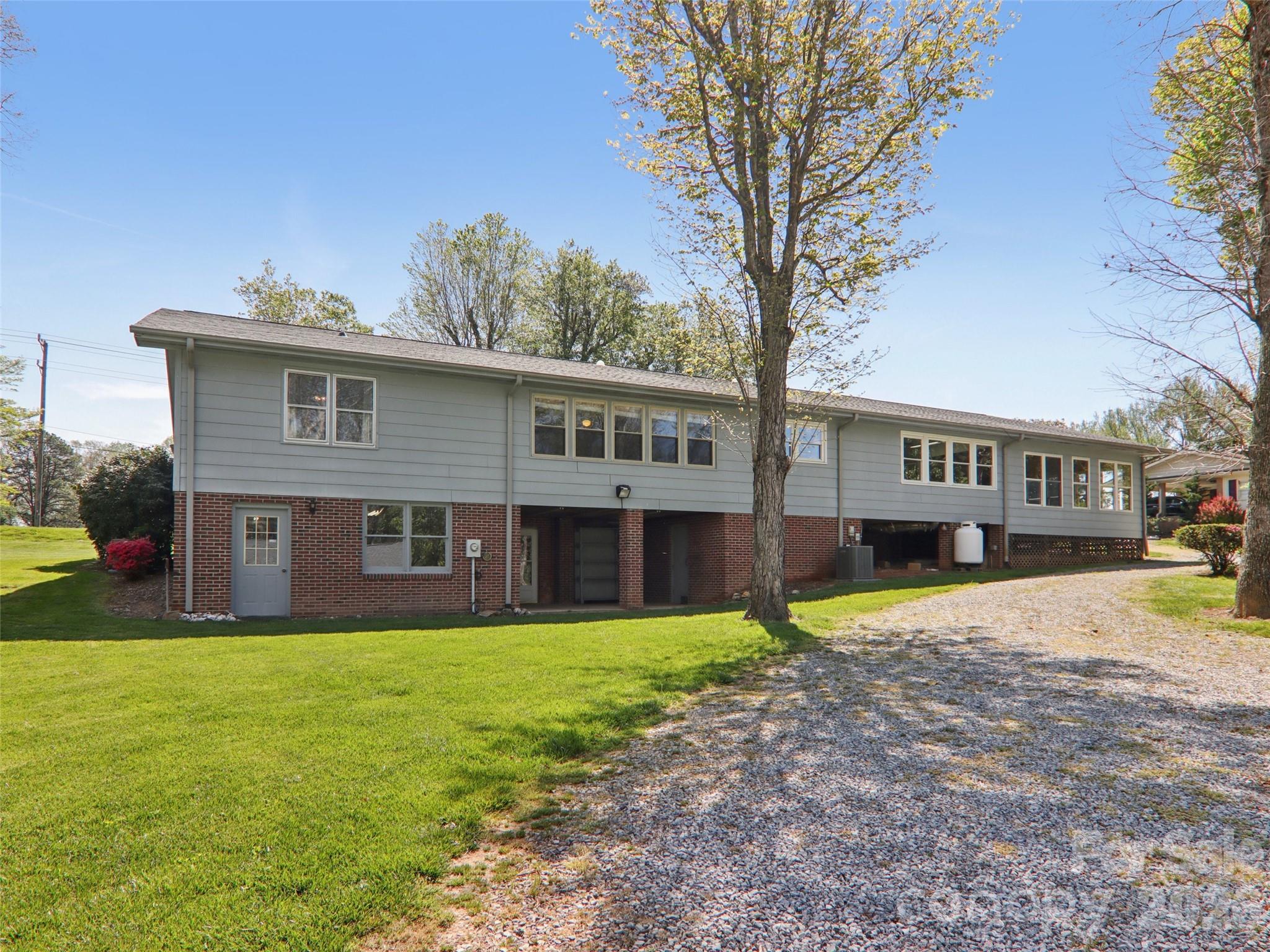 927 Ladson Road Property Photo 44