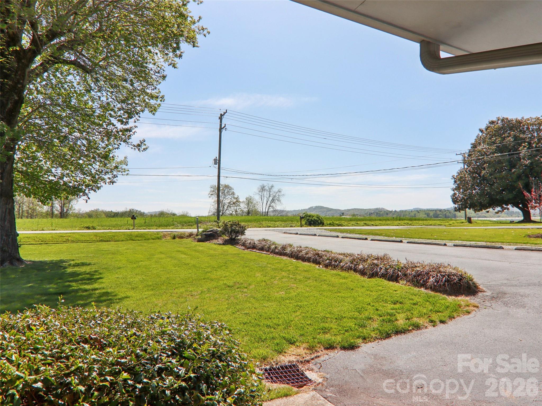 927 Ladson Road Property Photo 46