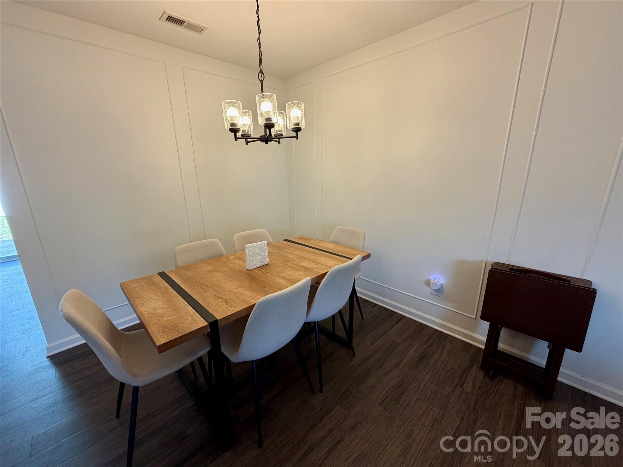732 Rock Lake Glen Property Photo 25