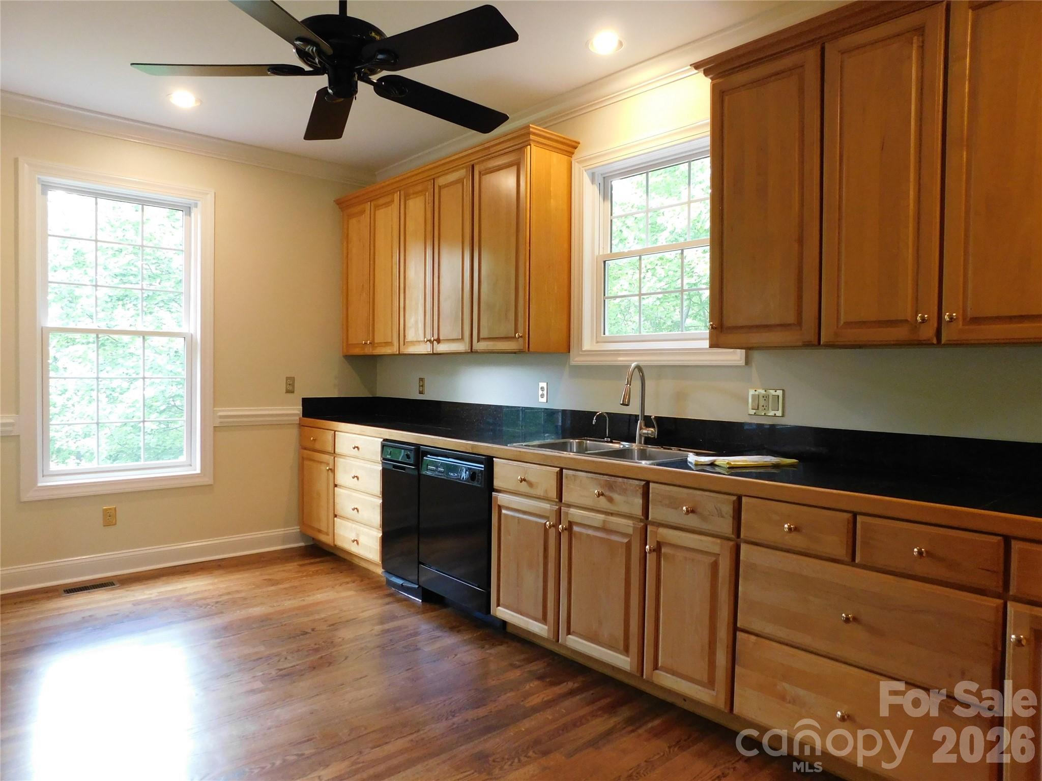 1064 Skye Drive Property Photo 12