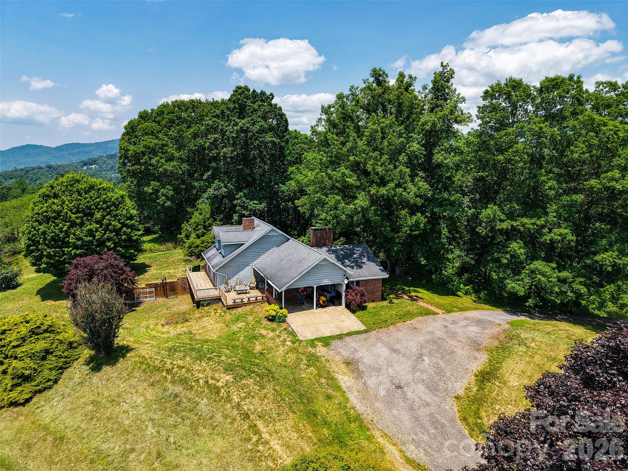 80 Gobblers Knob Drive Property Photo 4