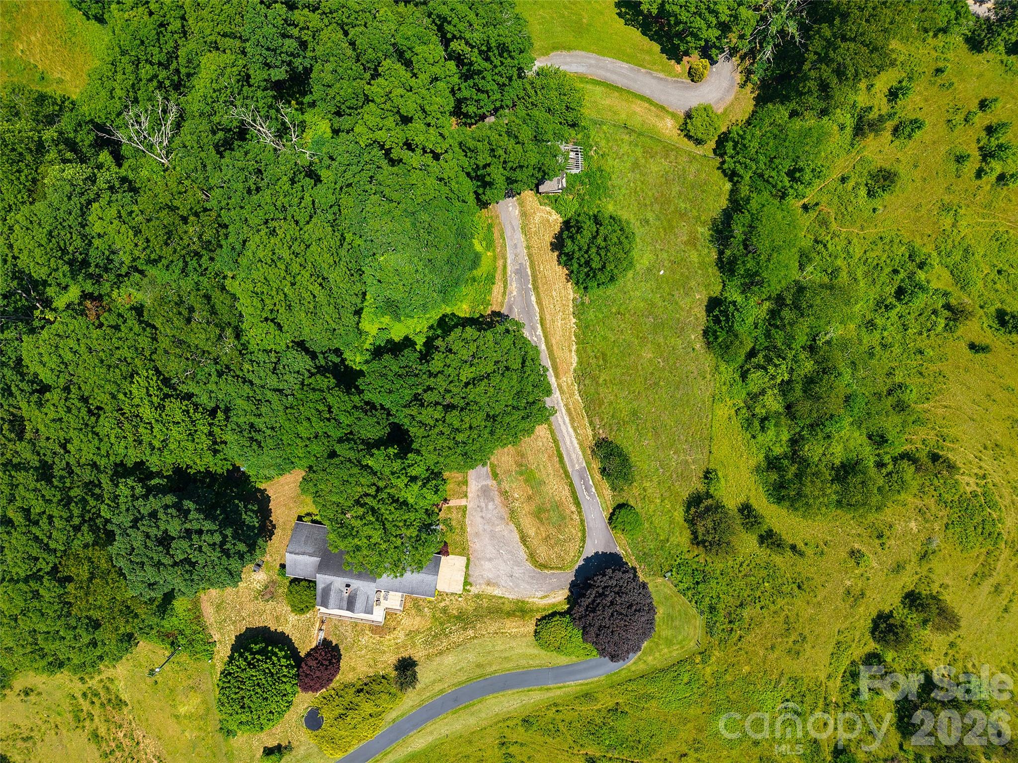 80 Gobblers Knob Drive Property Photo 14
