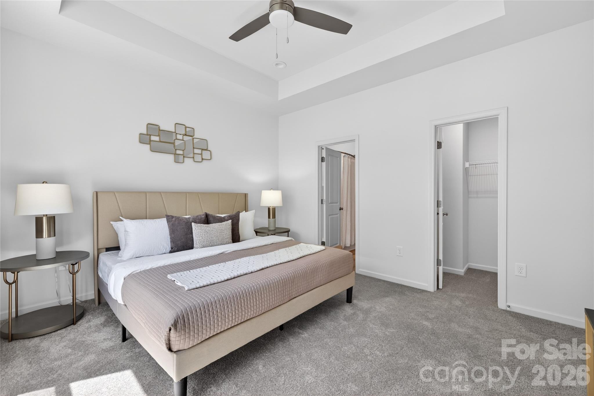 2111 S Gardner Street Property Photo 11