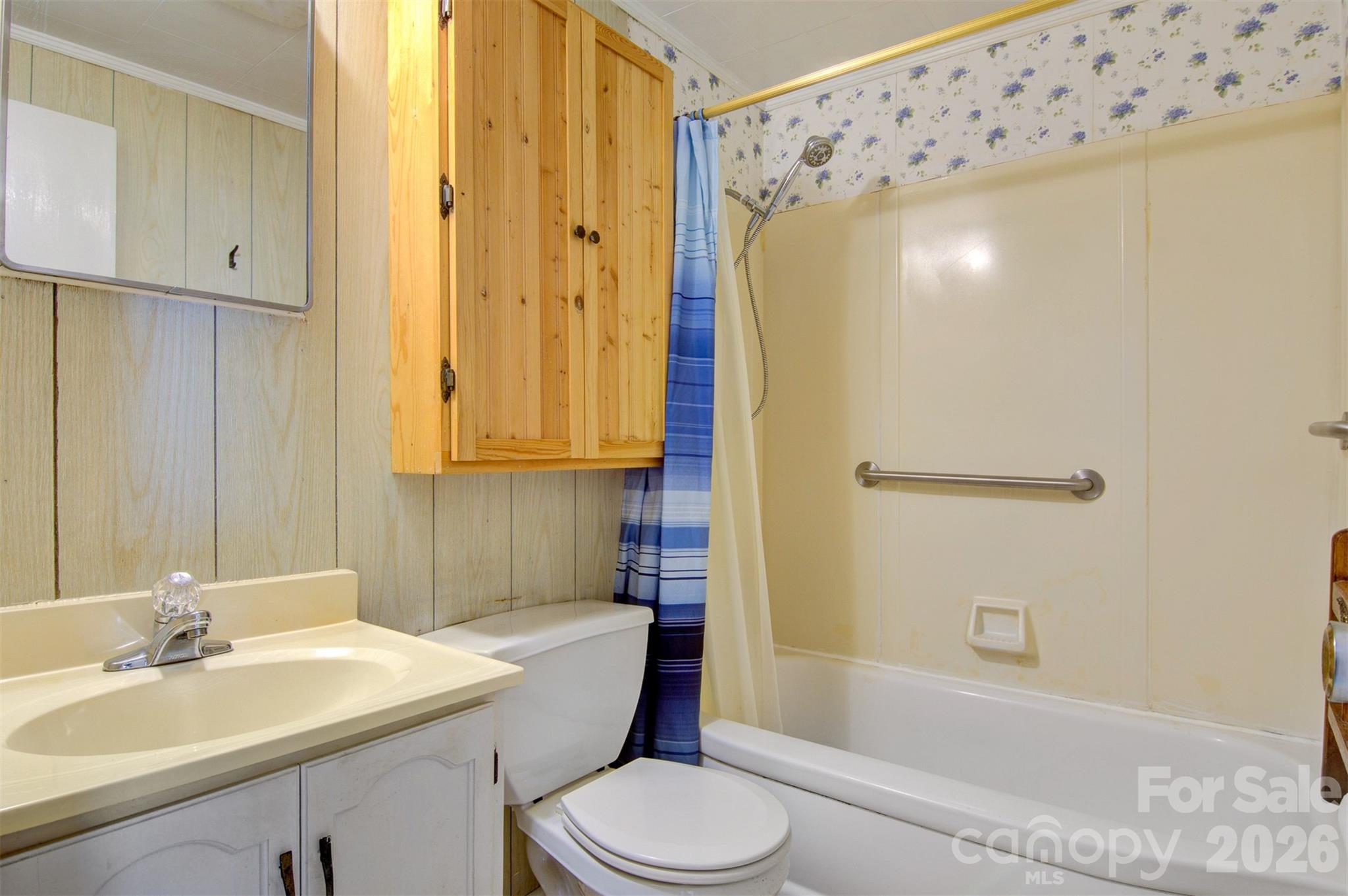 24 W Berkley Avenue Property Photo 23