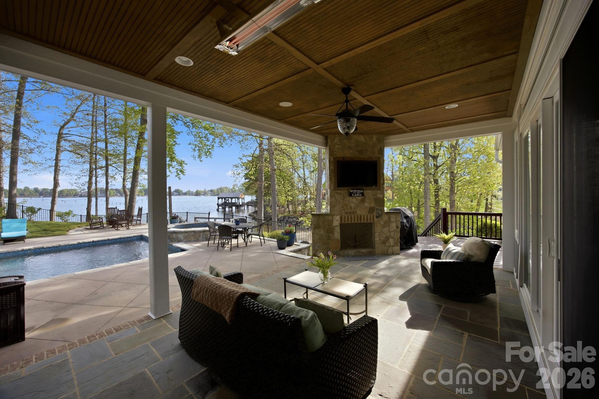 20727 Pointe Regatta Drive Property Photo 7