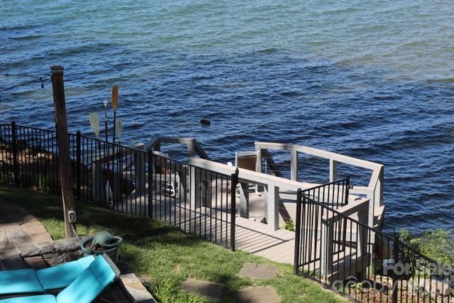 20727 Pointe Regatta Drive Property Photo 14