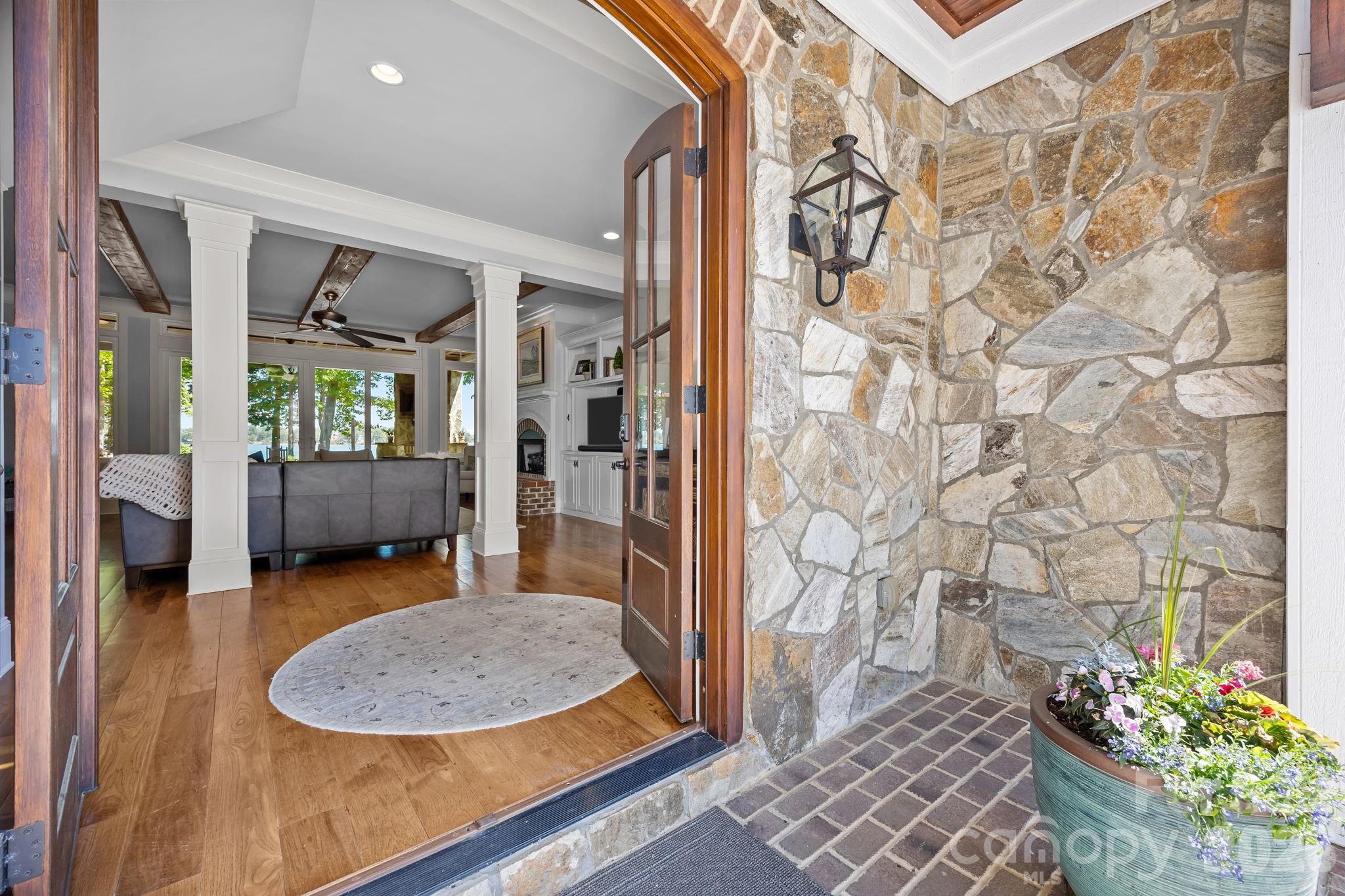 20727 Pointe Regatta Drive Property Photo 15