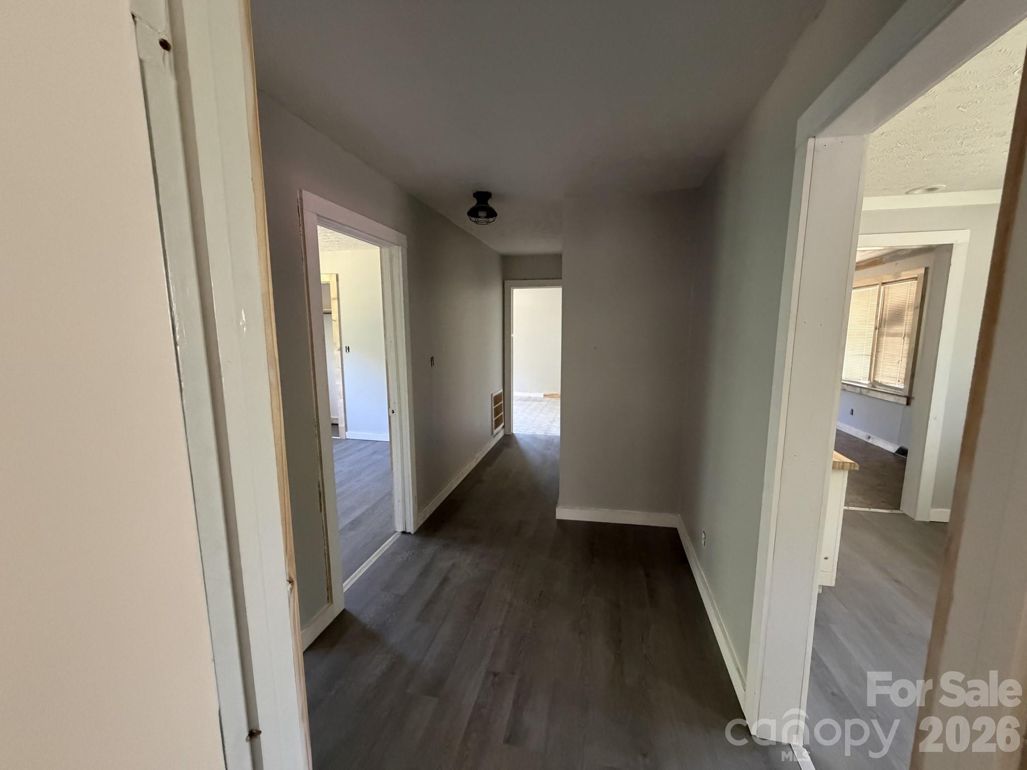 183 Pebble Drive Property Photo 4