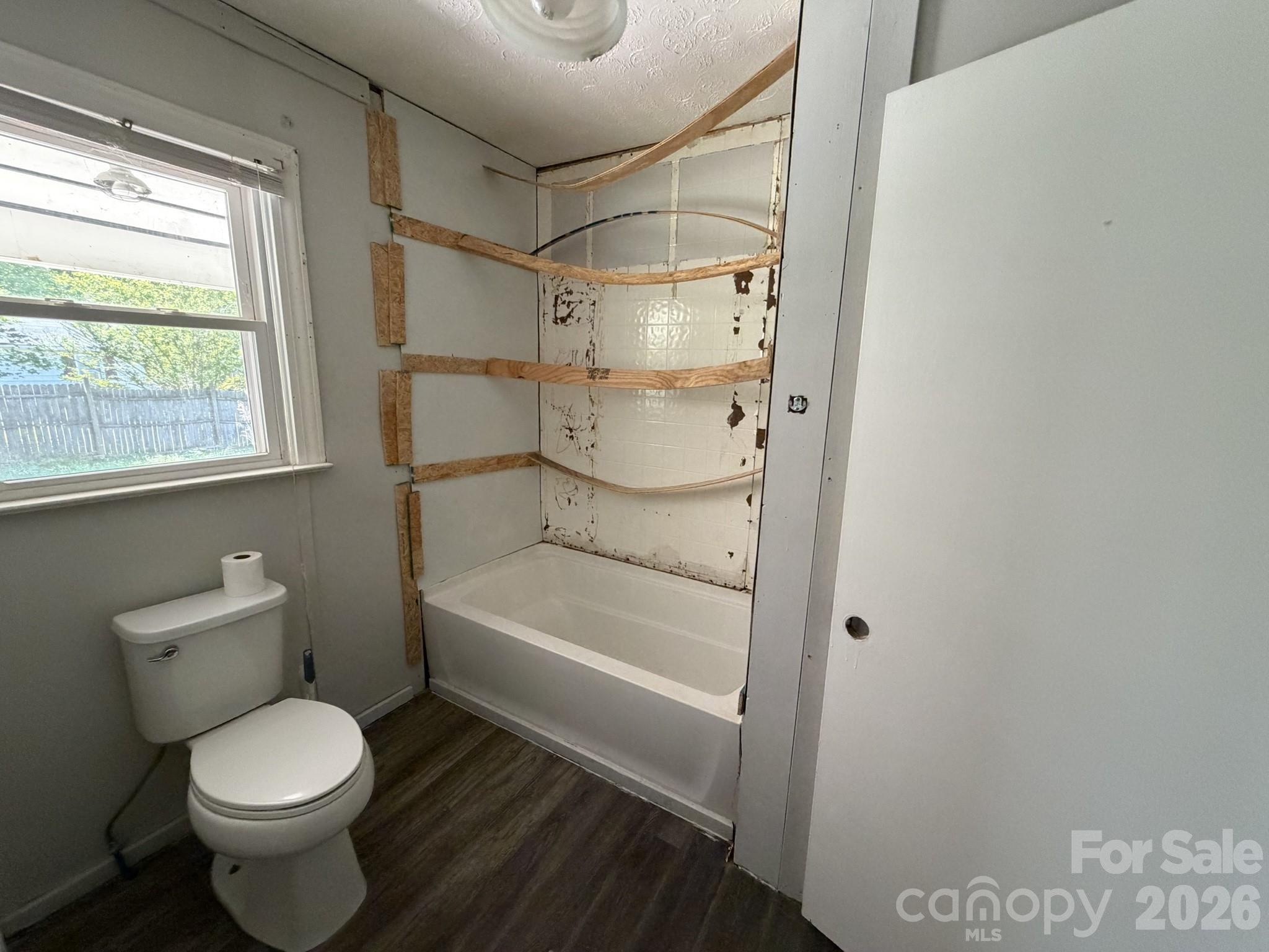 183 Pebble Drive Property Photo 6