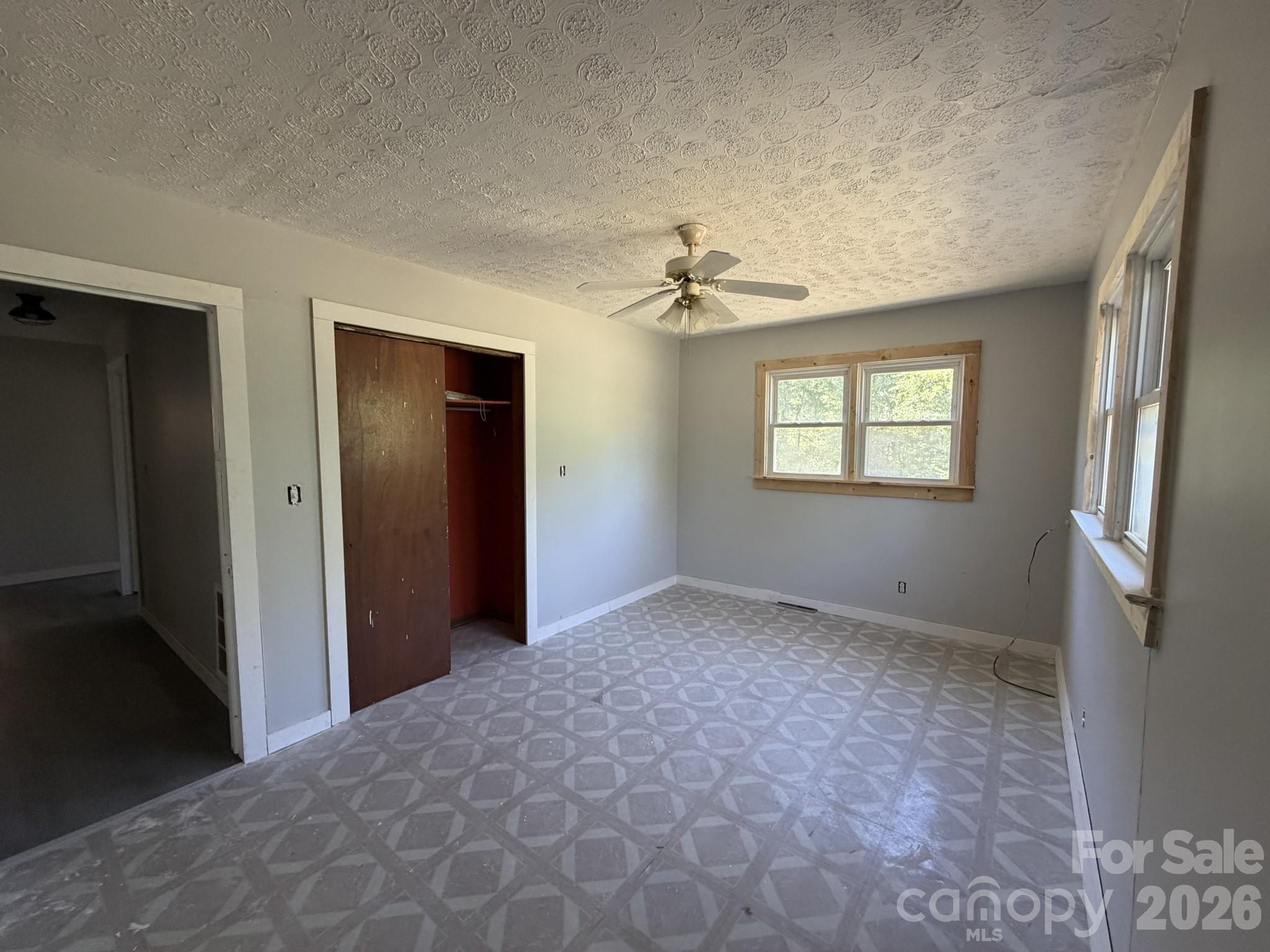 183 Pebble Drive Property Photo 8