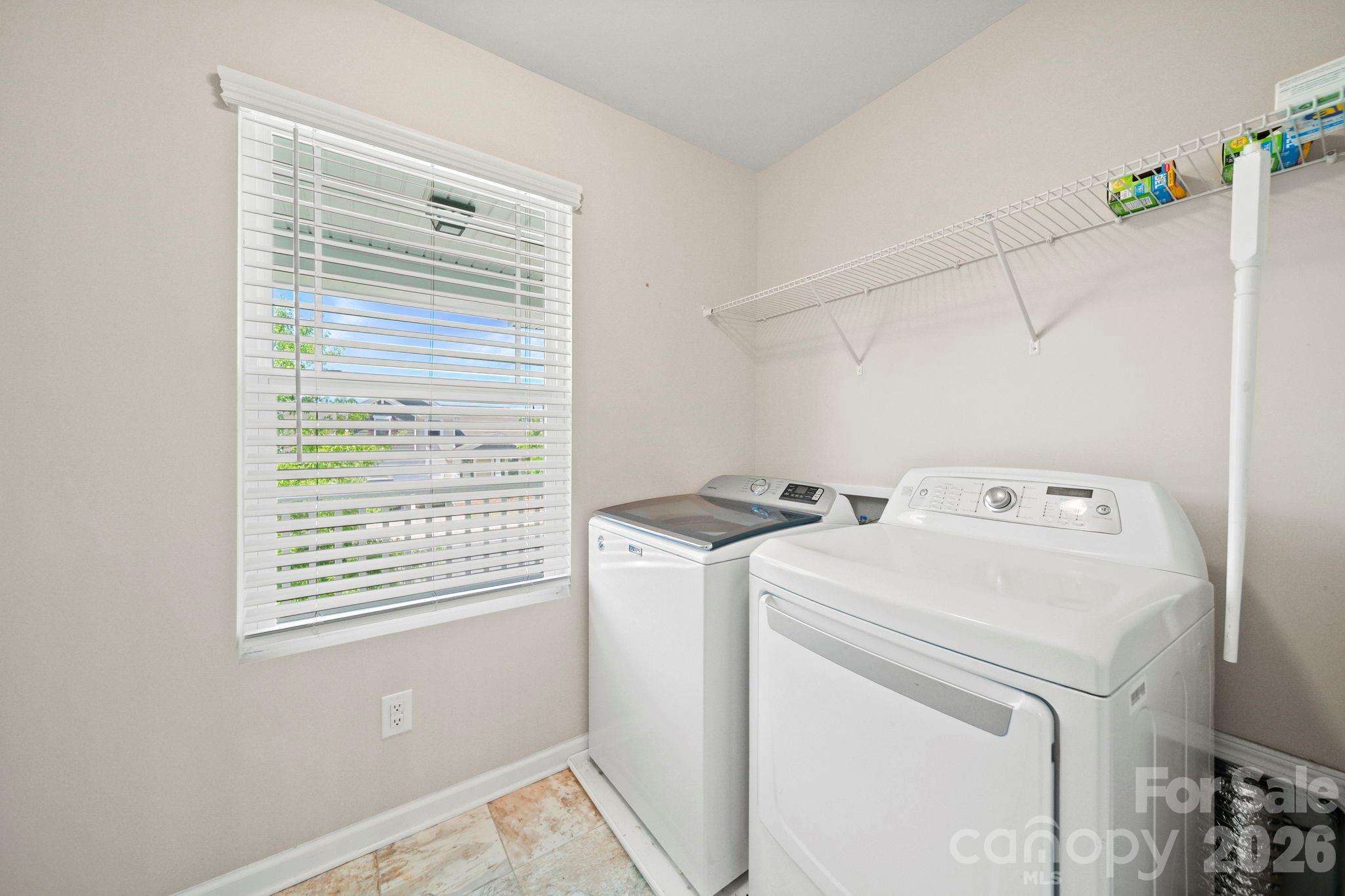 1406 Kings Grove Drive Property Photo 34