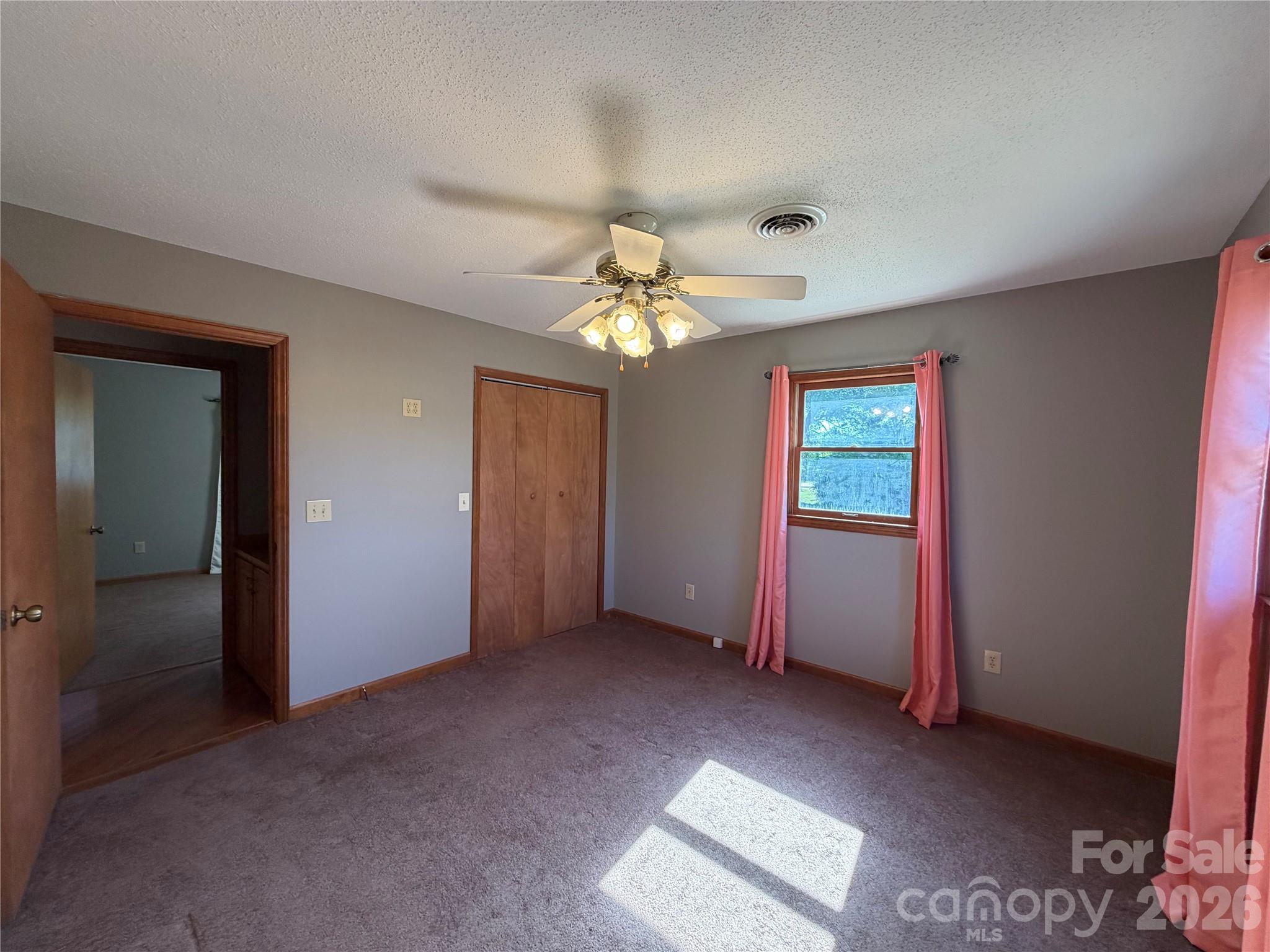 372 Ferry Road Property Photo 18