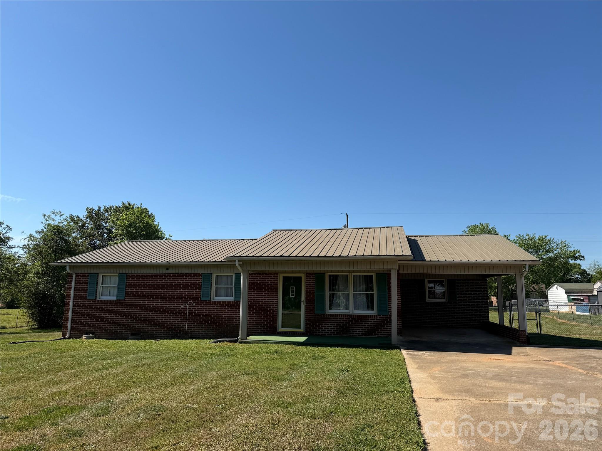 372 Ferry Road Property Photo 22