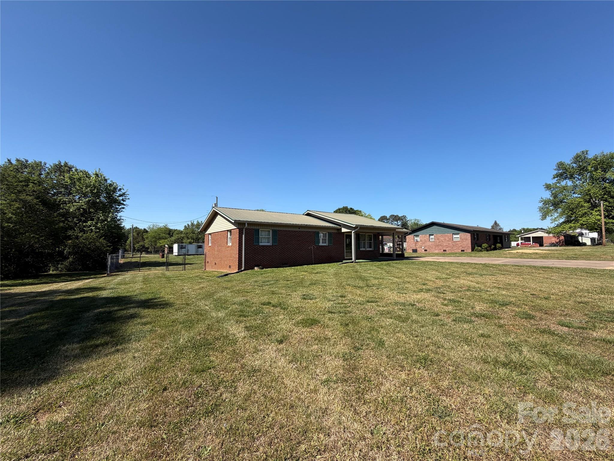 372 Ferry Road Property Photo 23