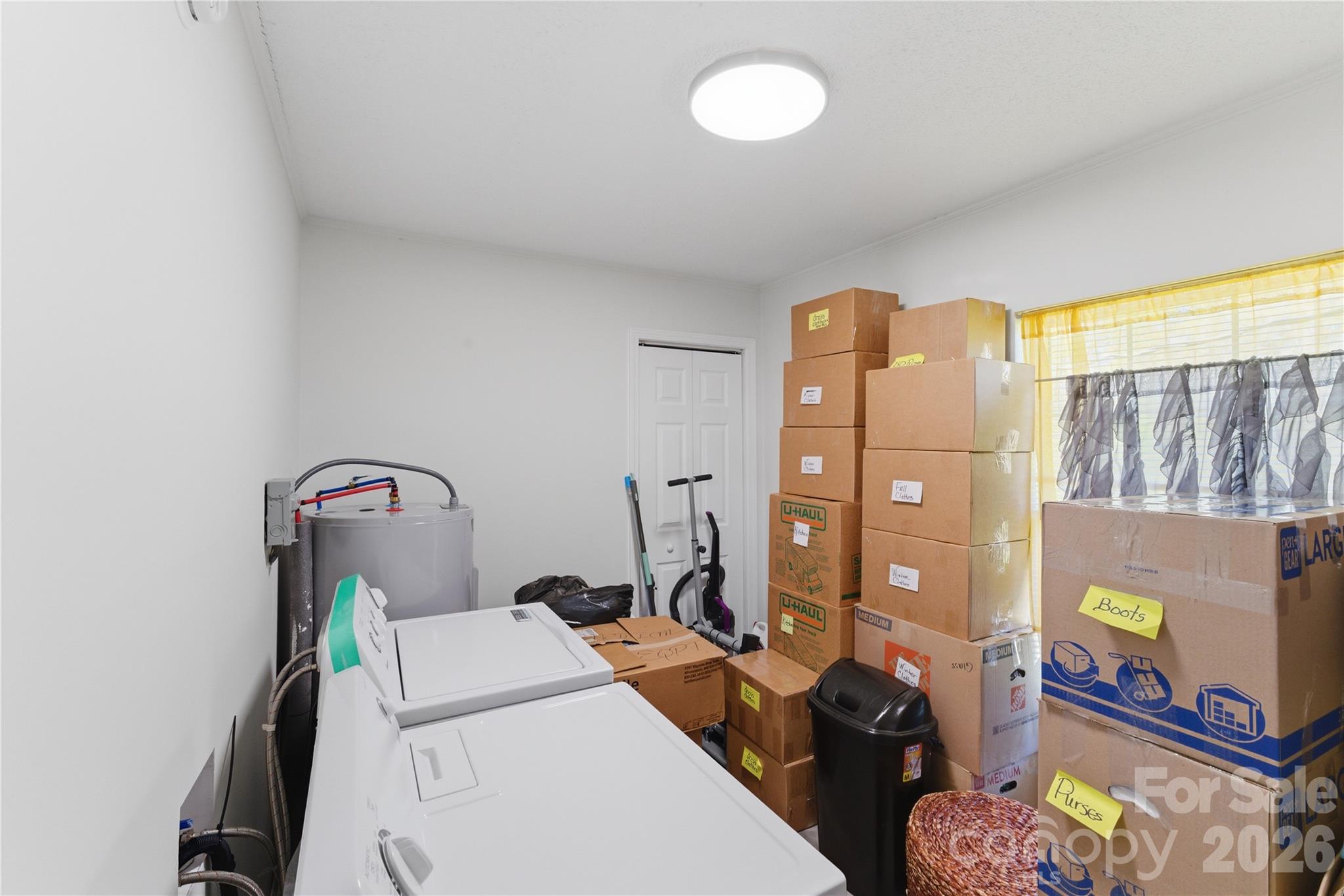 615 W Marsh Street Property Photo 14