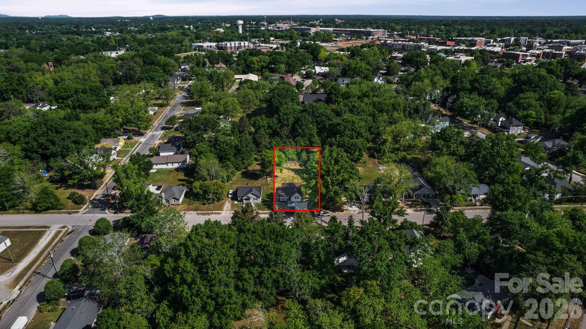 334 Whitner Street Property Photo 4