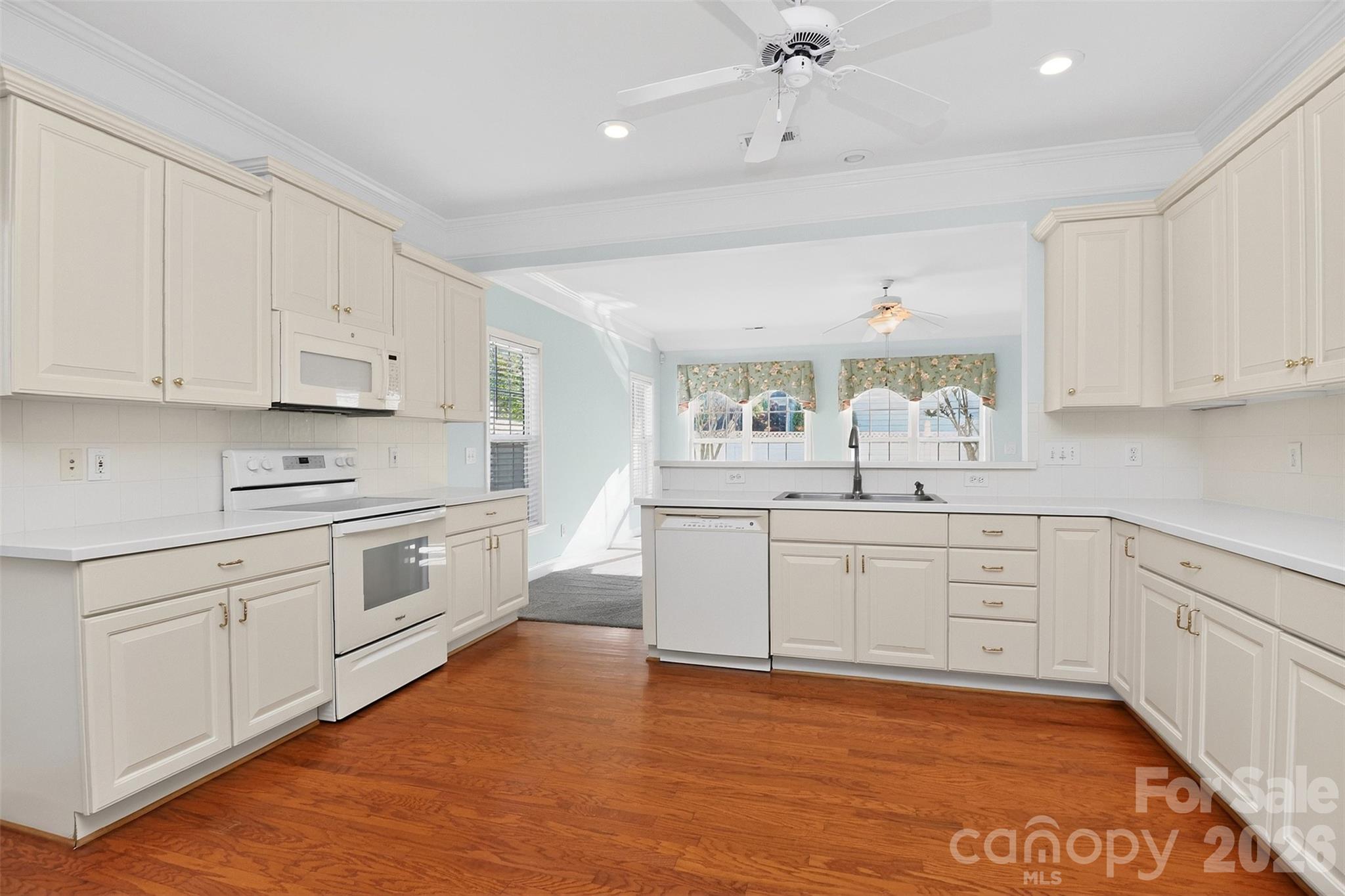 2525 Old Ashworth Lane Property Photo 15