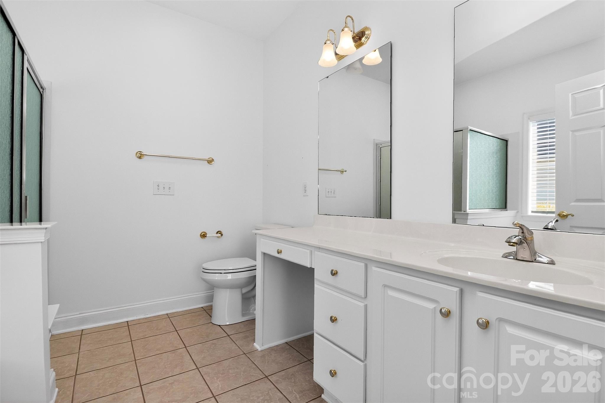 2525 Old Ashworth Lane Property Photo 22