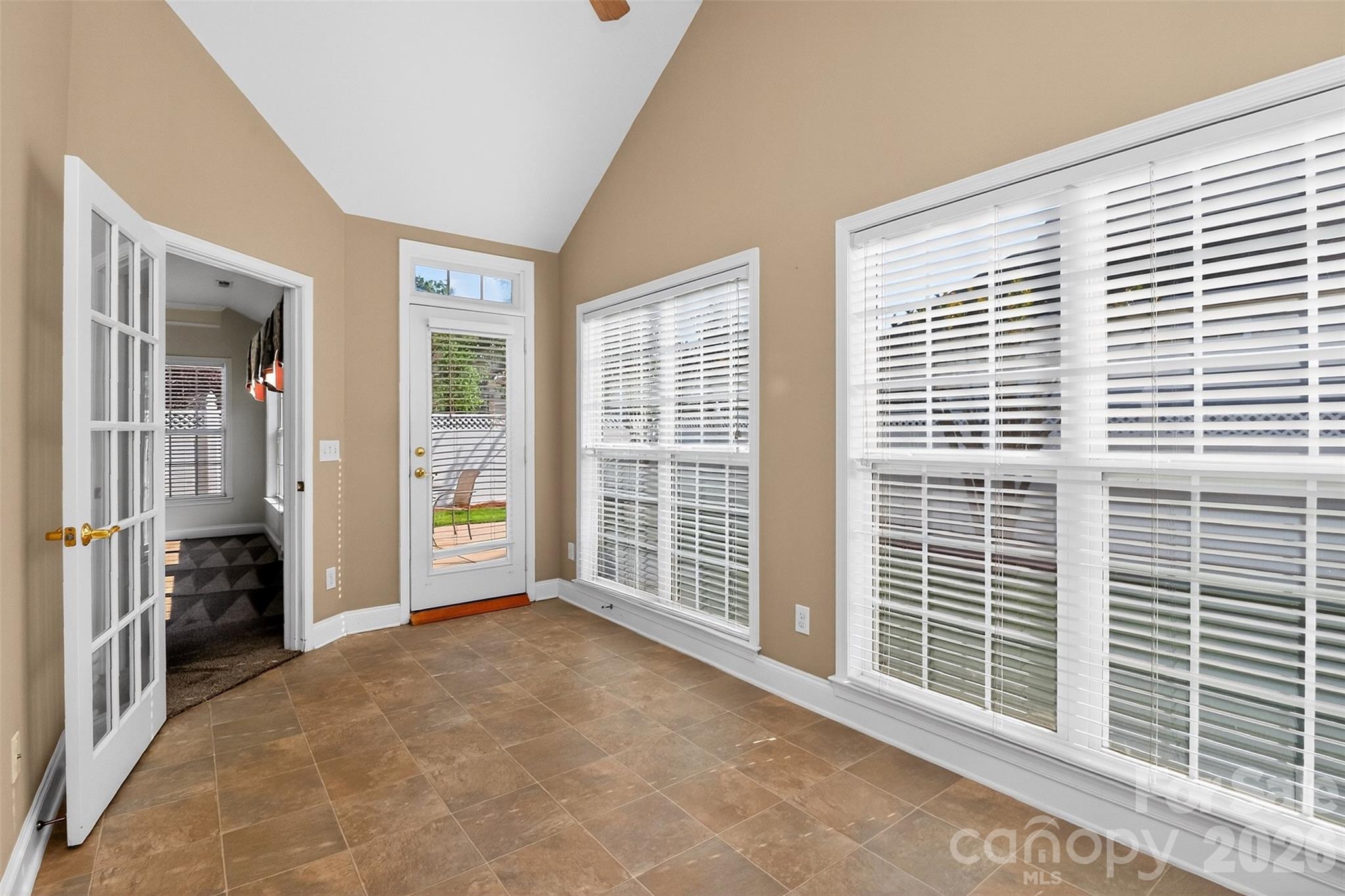 2525 Old Ashworth Lane Property Photo 30