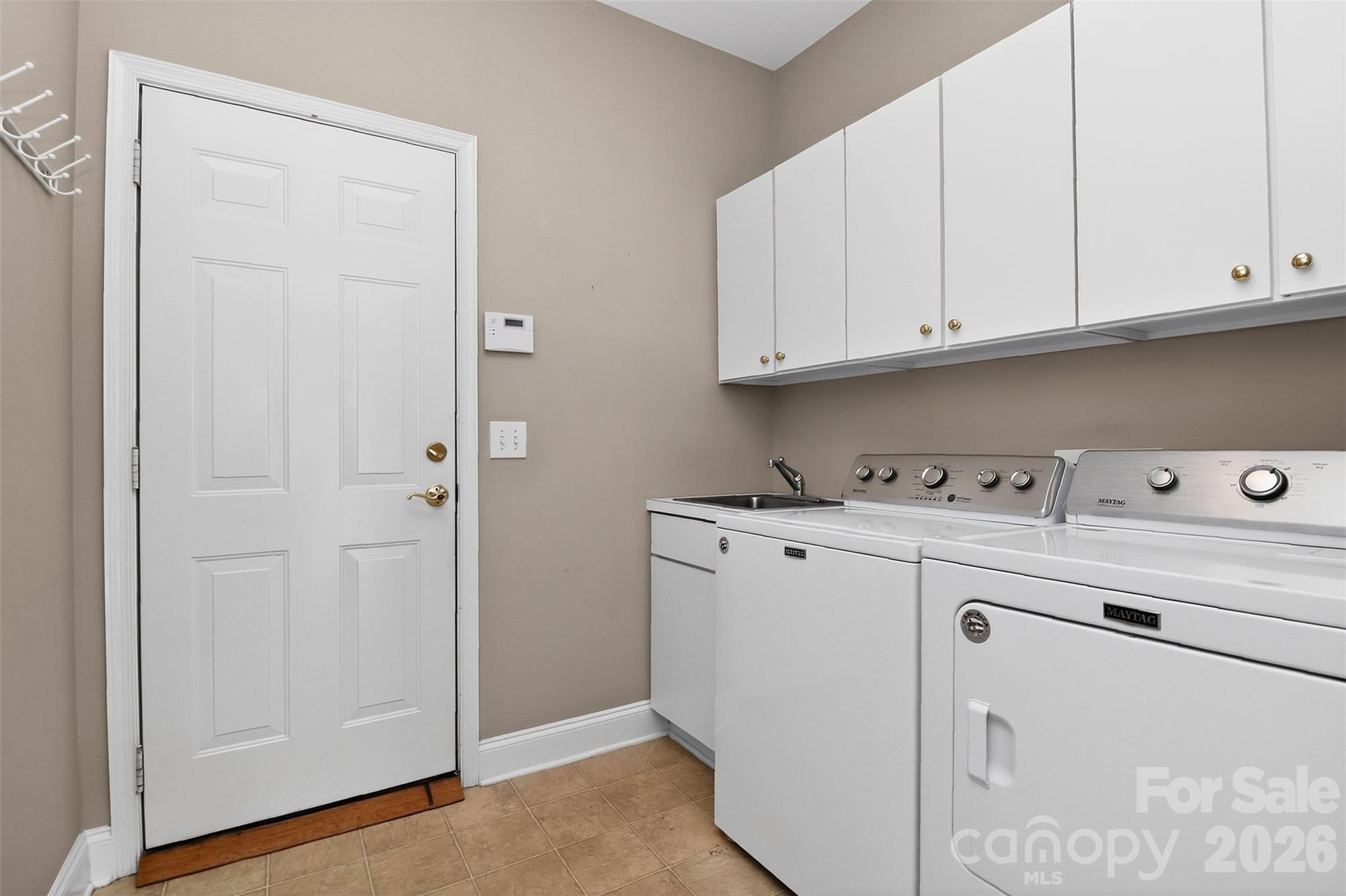 2525 Old Ashworth Lane Property Photo 32