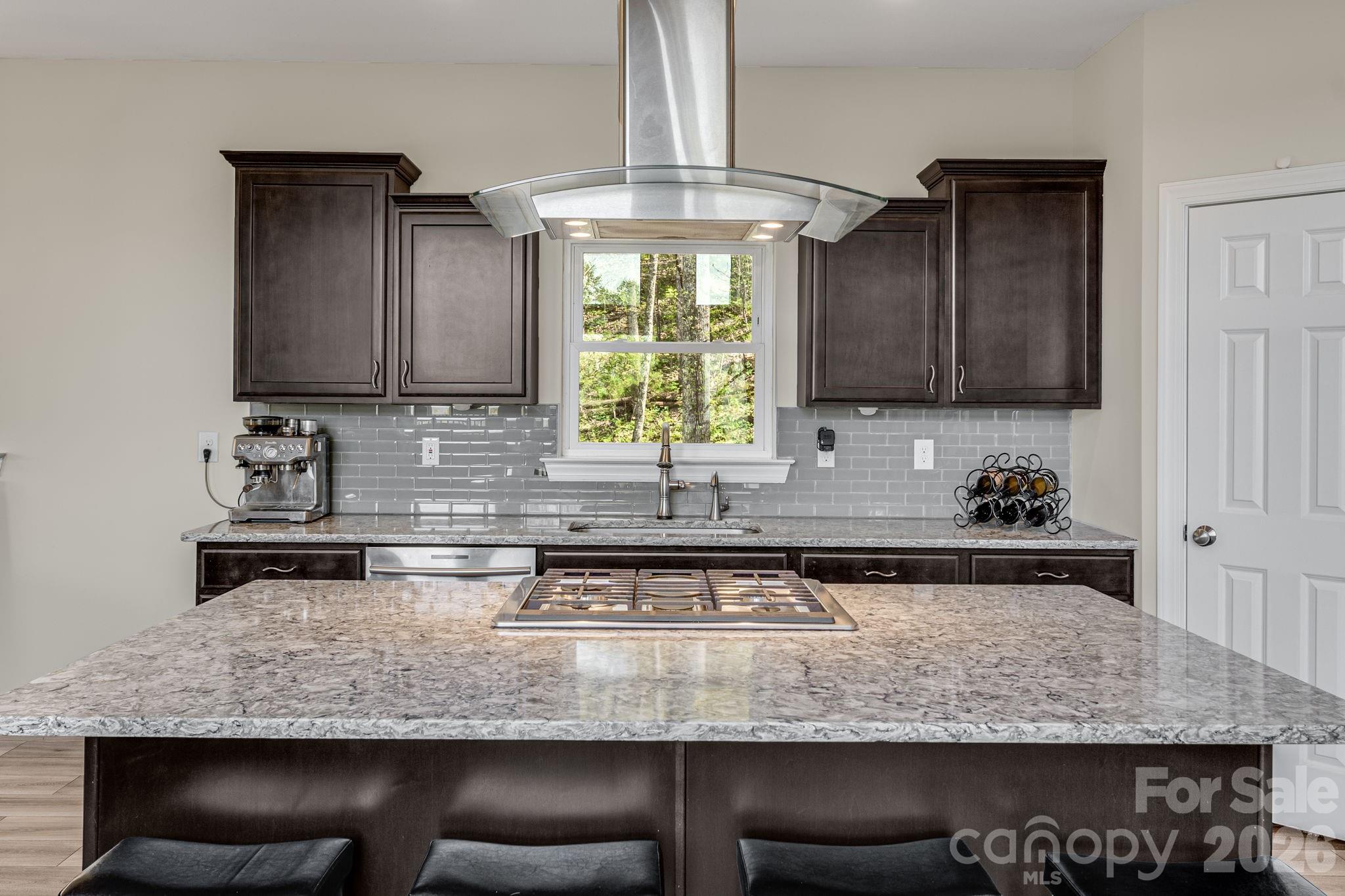 35 Chesten Mountain Drive Property Photo 7