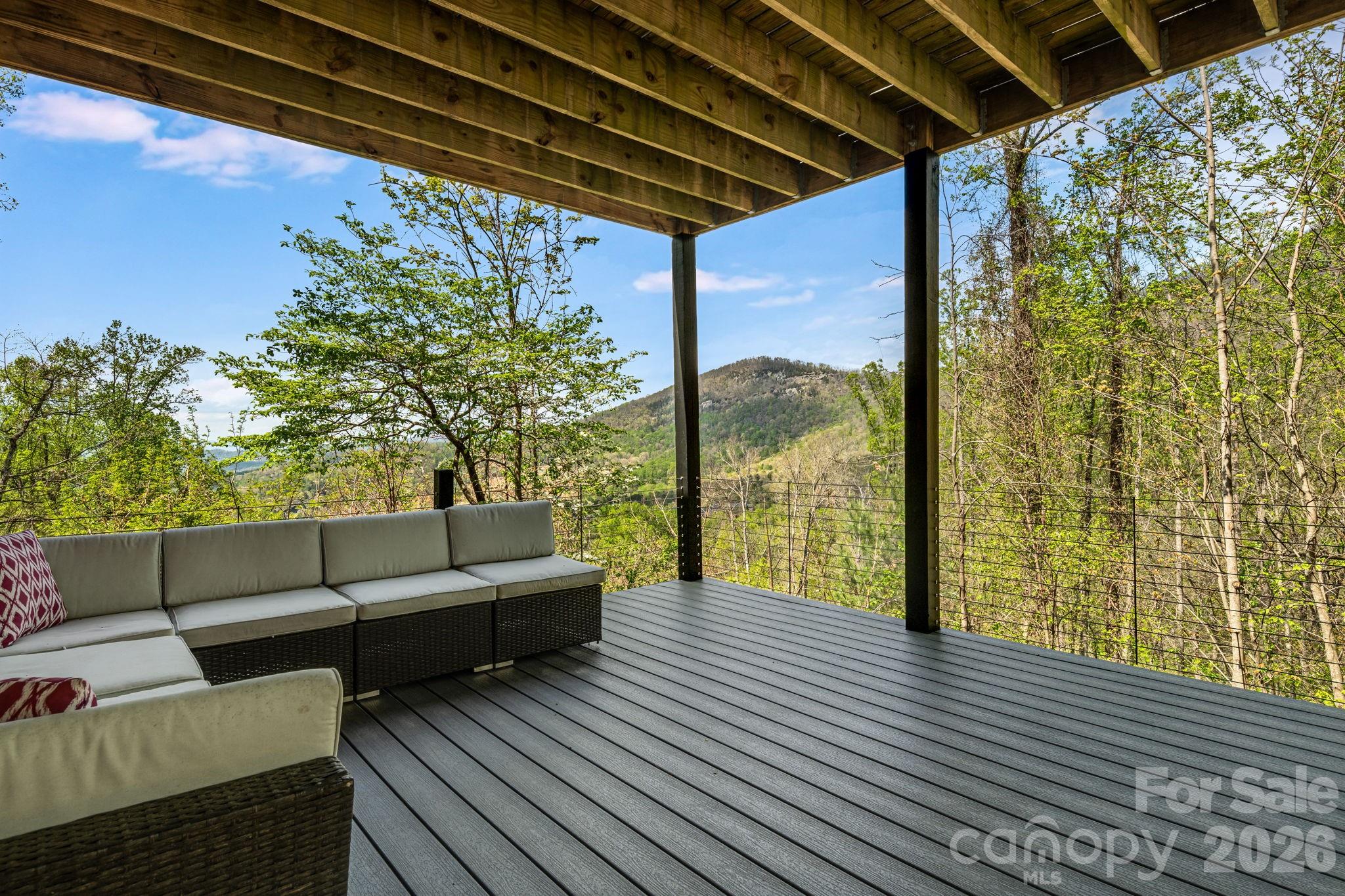 35 Chesten Mountain Drive Property Photo 12