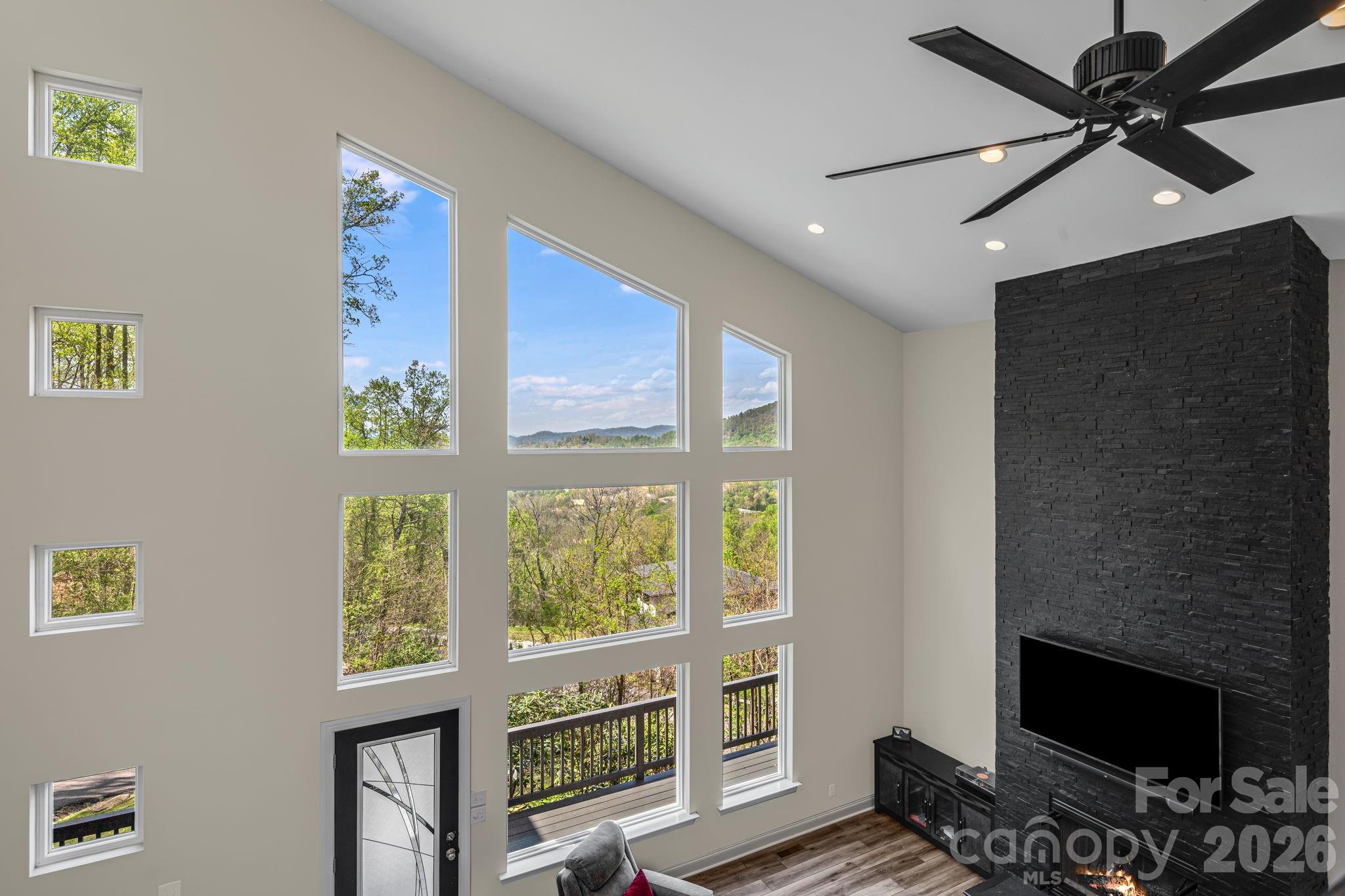 35 Chesten Mountain Drive Property Photo 18