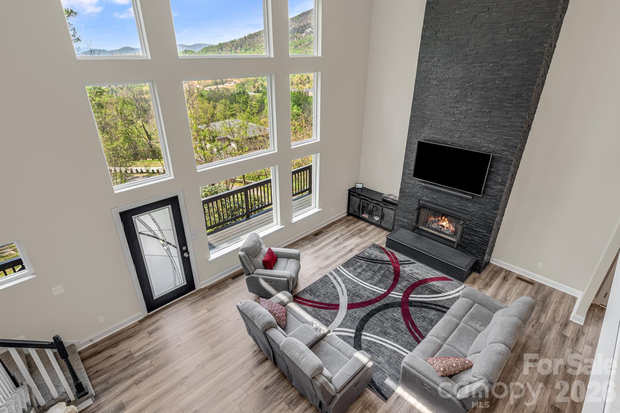 35 Chesten Mountain Drive Property Photo 19