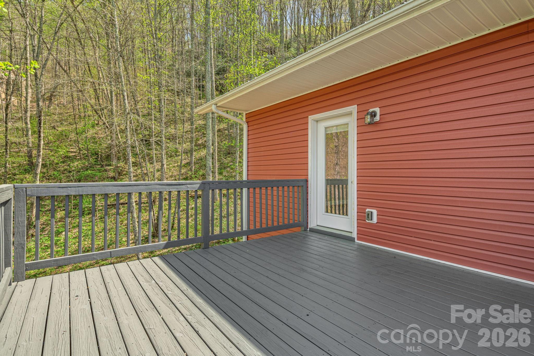 35 Chesten Mountain Drive Property Photo 23