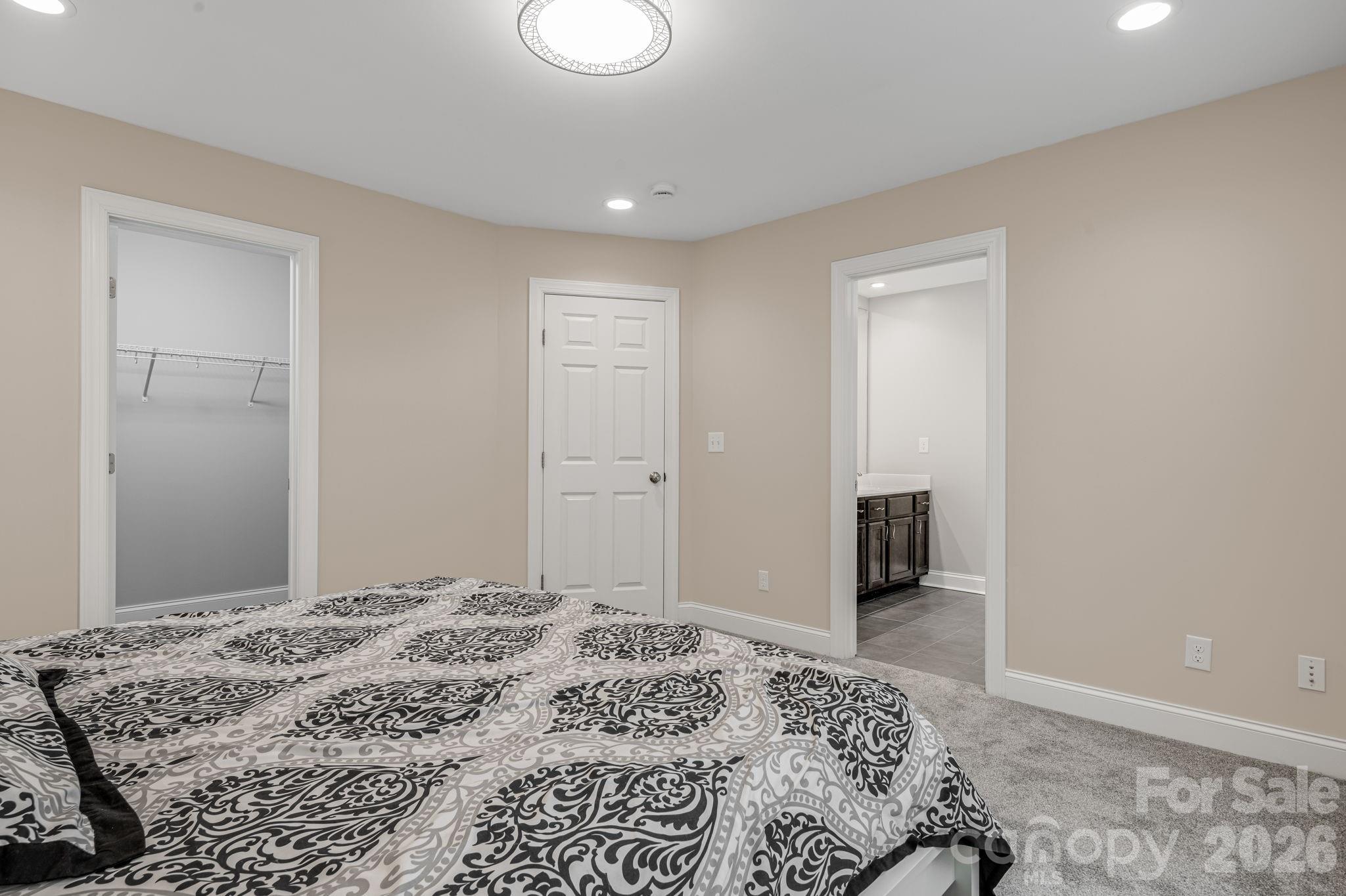 35 Chesten Mountain Drive Property Photo 26